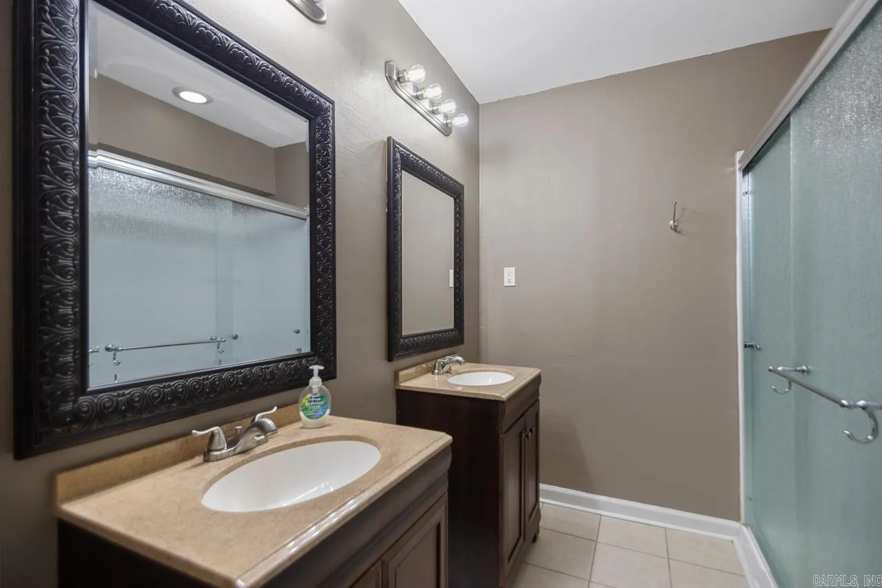 Property at 343 N Windwood heights - Image 33