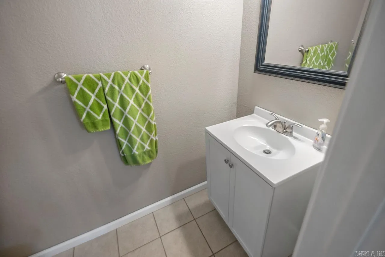 Property at 343 N Windwood heights - Image 28