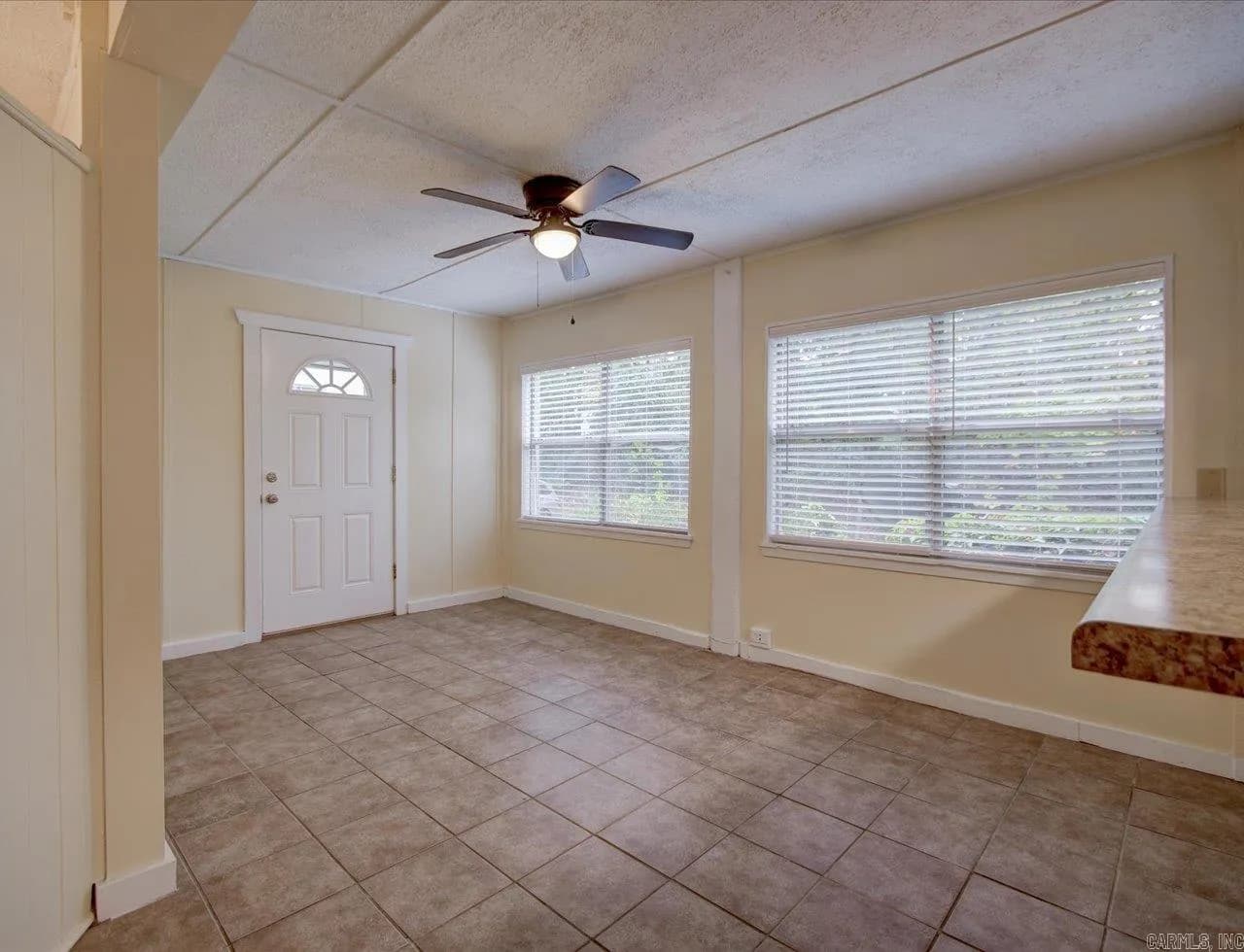 Property at 131  Long island - Image 17