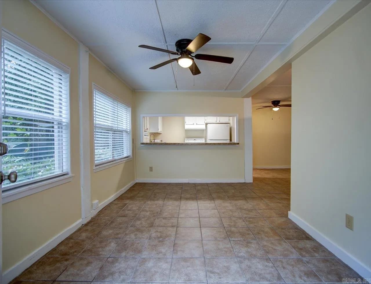Property at 131  Long island - Image 16