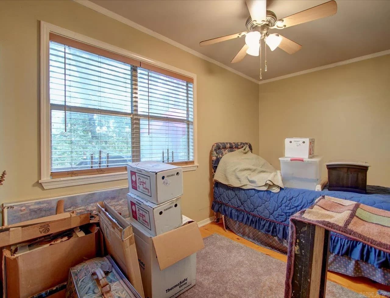 Property at 131  Long island - Image 14