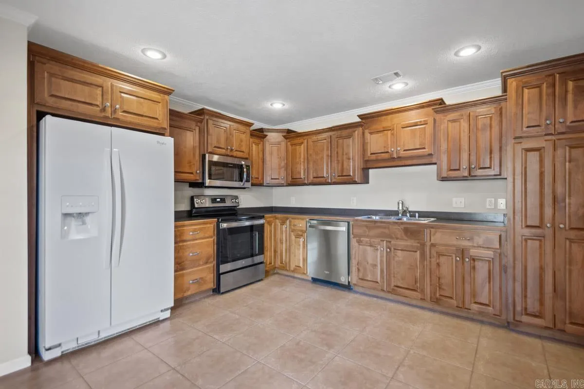 Property at 5325  Pewter - Image 18