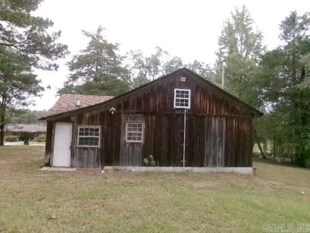 Property at 1348 E Jackson - Image 12