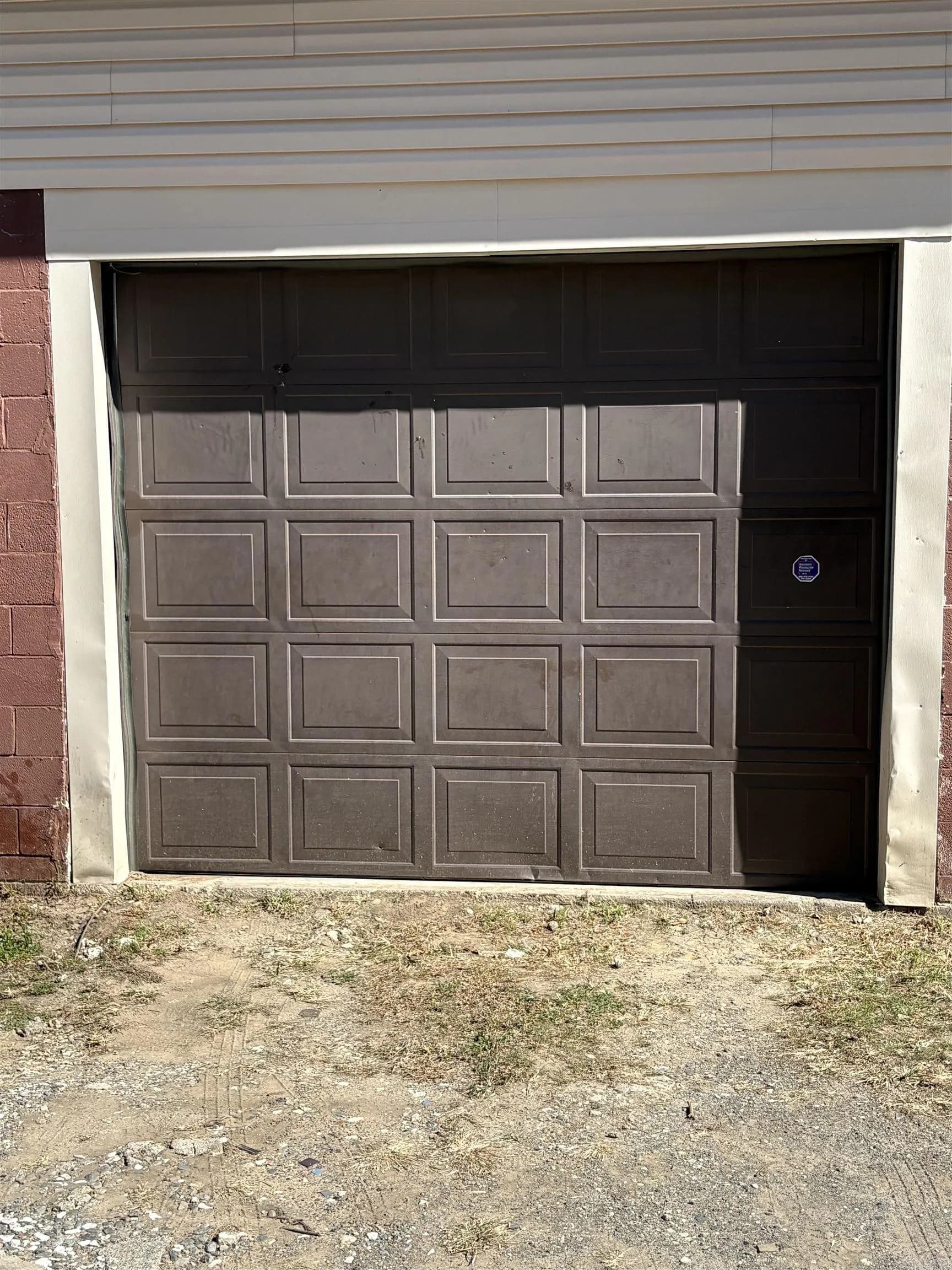 Property at 1715  Main - Image 25