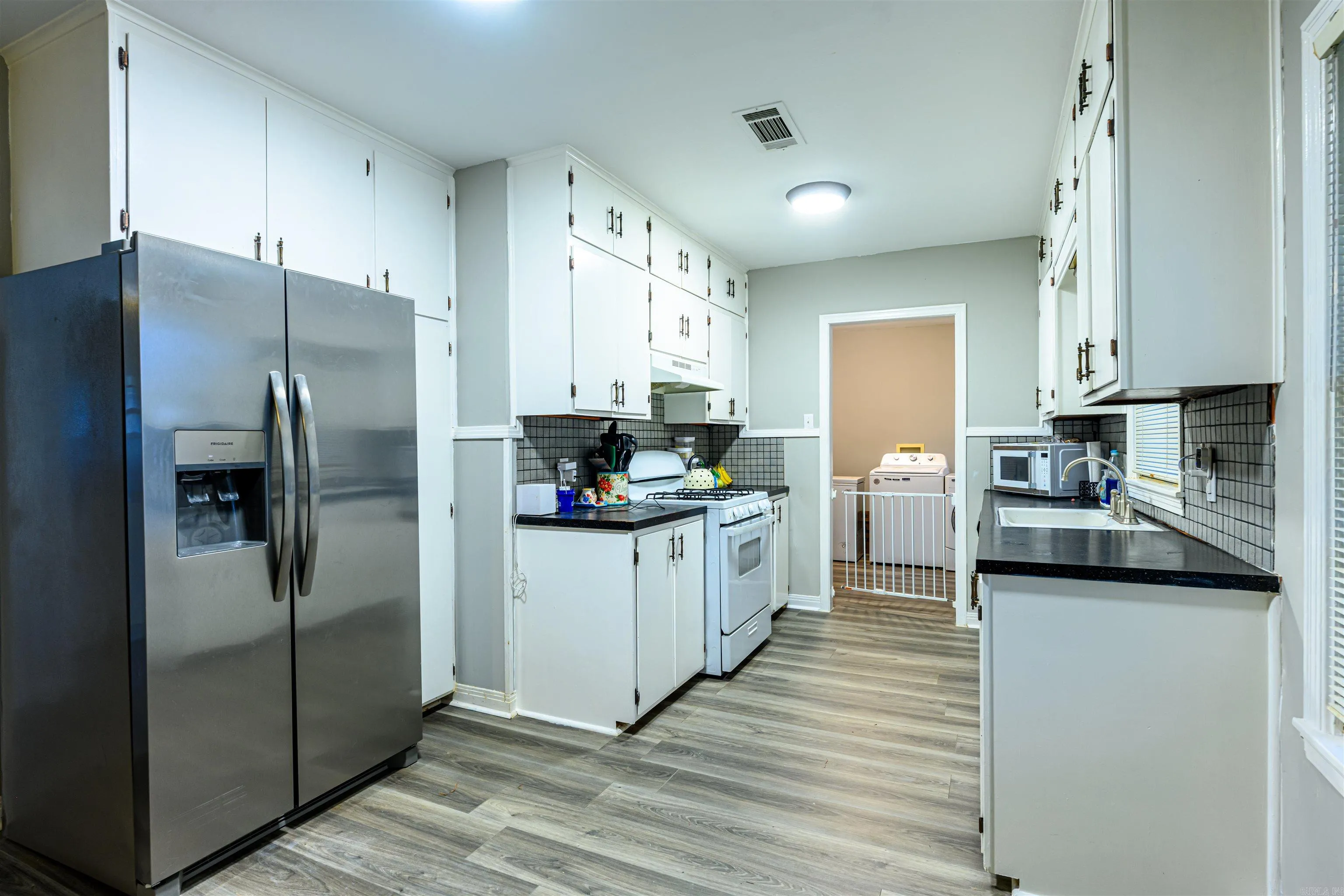 Property at 712  Harpole st. - Image 9