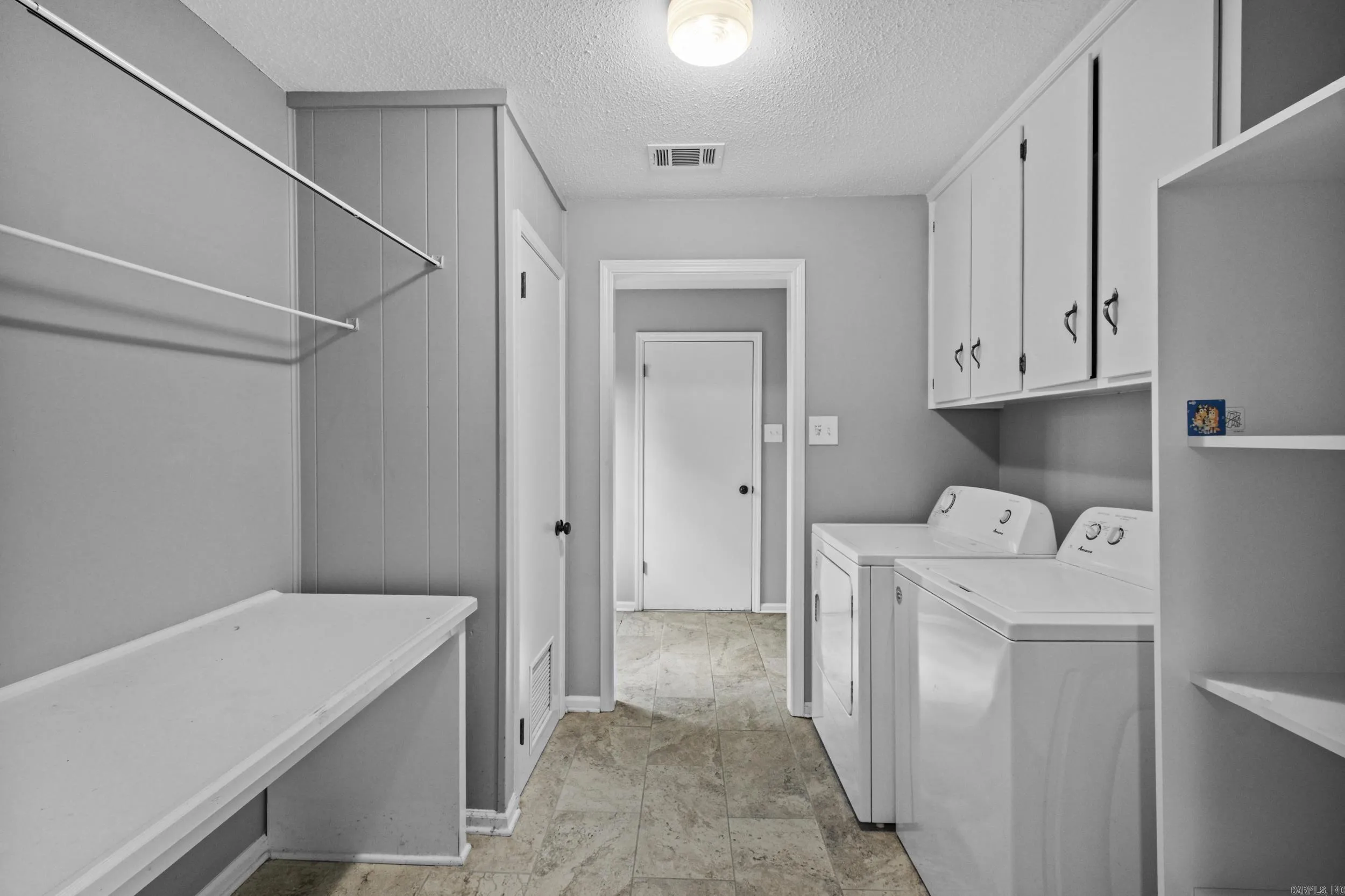 Property at 1023 S Claremont - Image 22