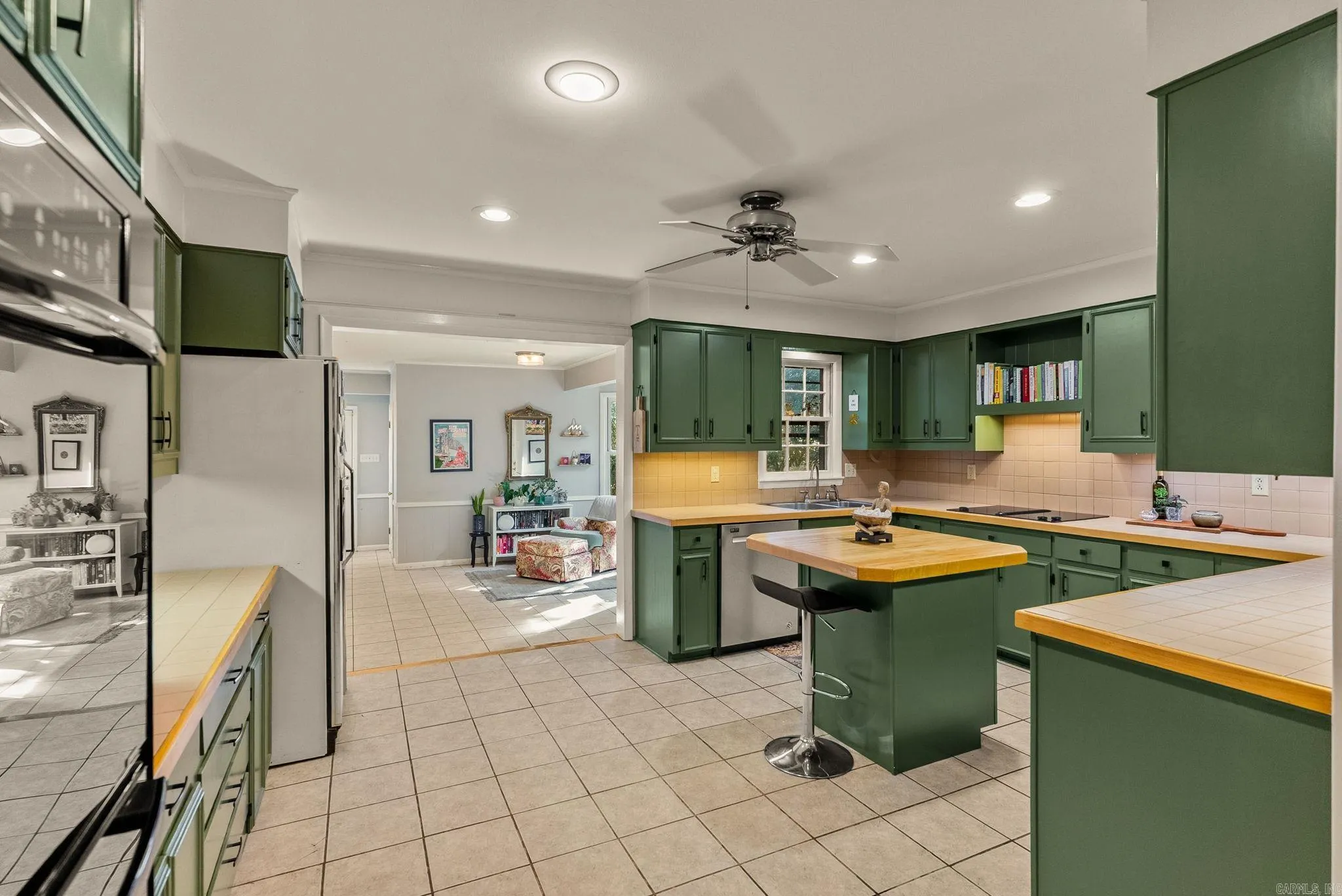 Property at 1209  Fawnwood - Image 13