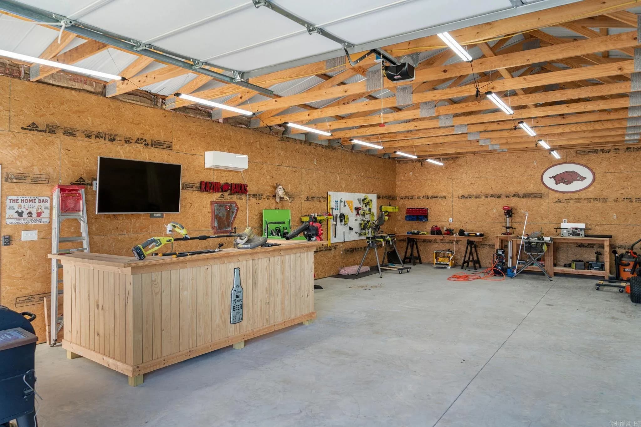 Property at 23  Mckaskle - Image 48