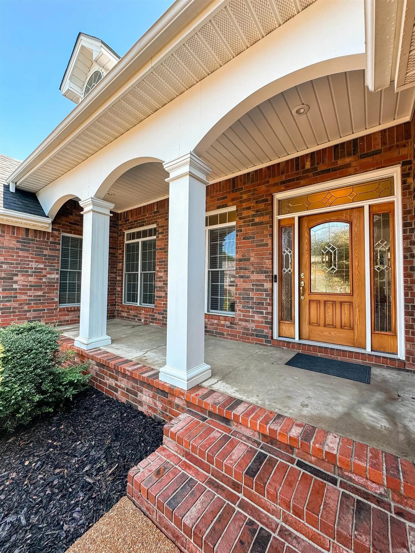 Property at 105  Madalyn - Image 6