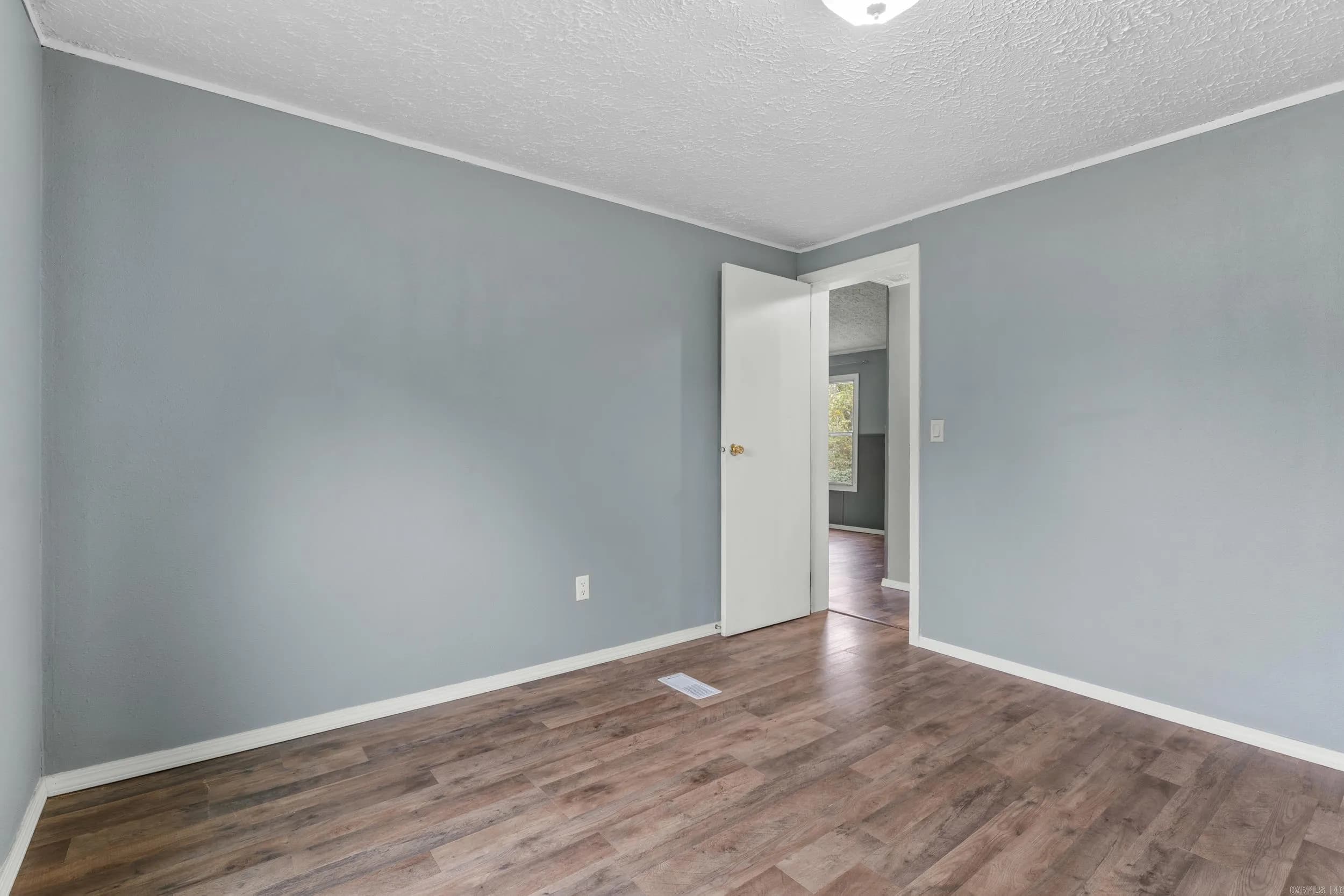 Property at 591  Sheid road - Image 17