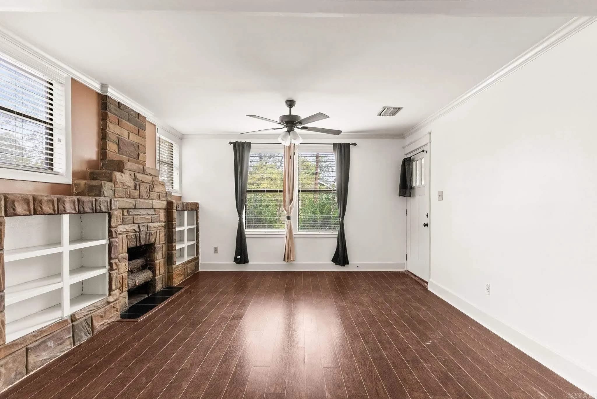 Property at 234  Melrose circle - Image 5