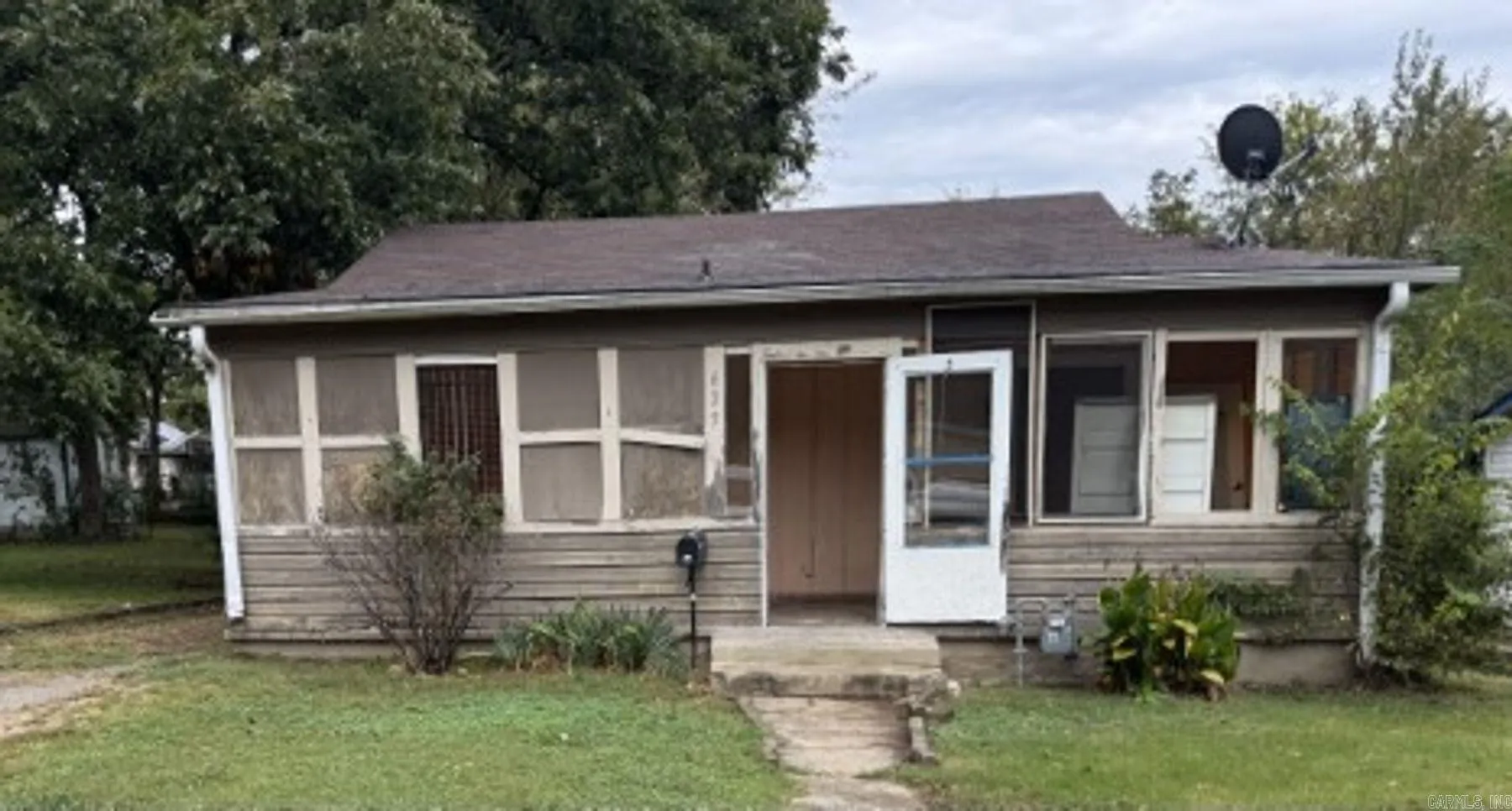 Property at 625  Fifth street - Image 1