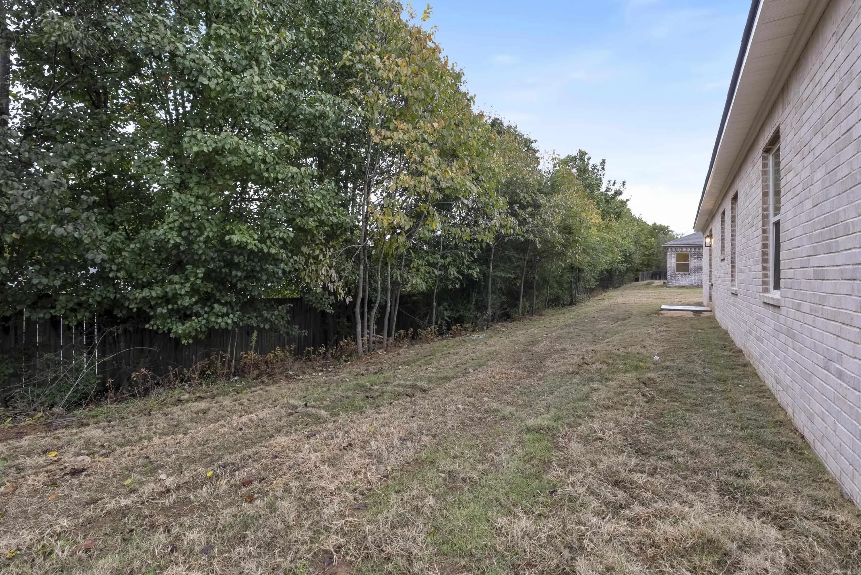 Property at 401  Parkway - Image 41