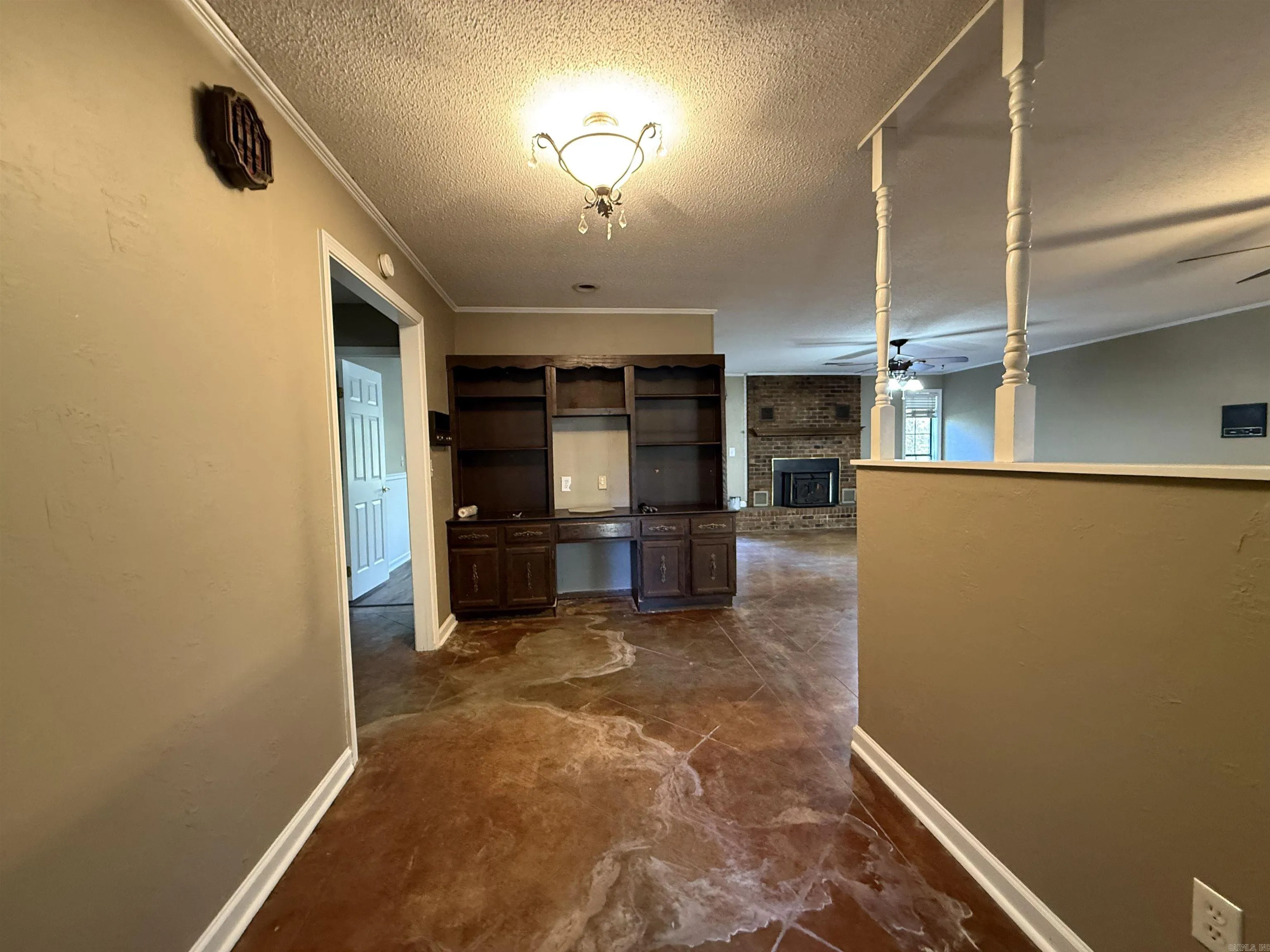 Property at 109  Sonny - Image 10