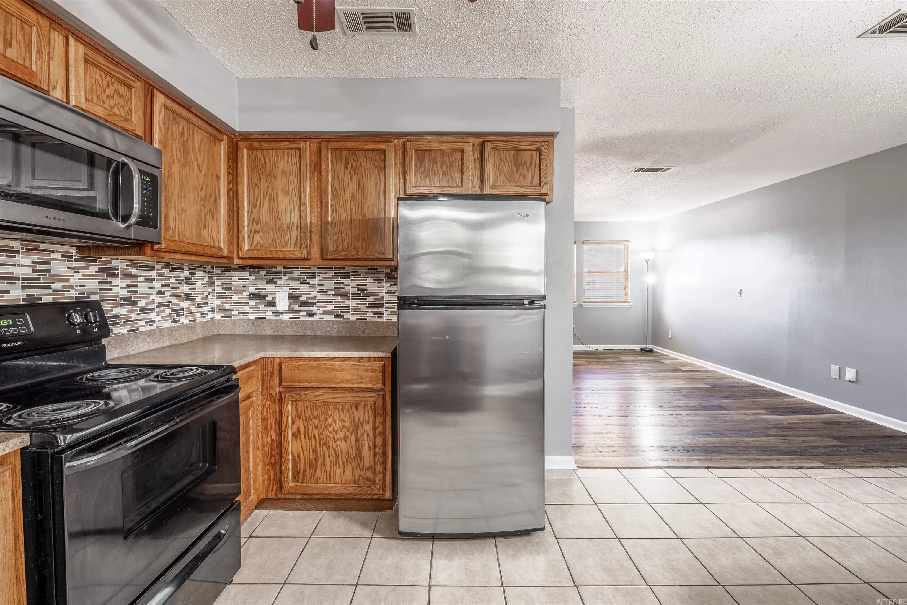 Property at 9316  Carnahan - Image 14