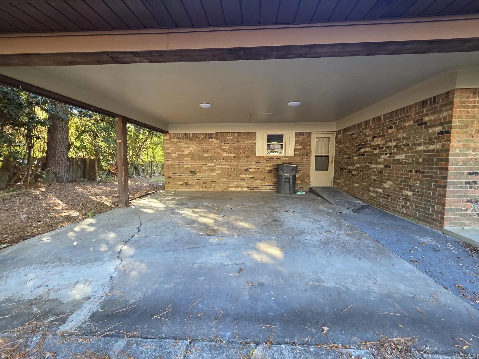 Property at 3  Apache - Image 5