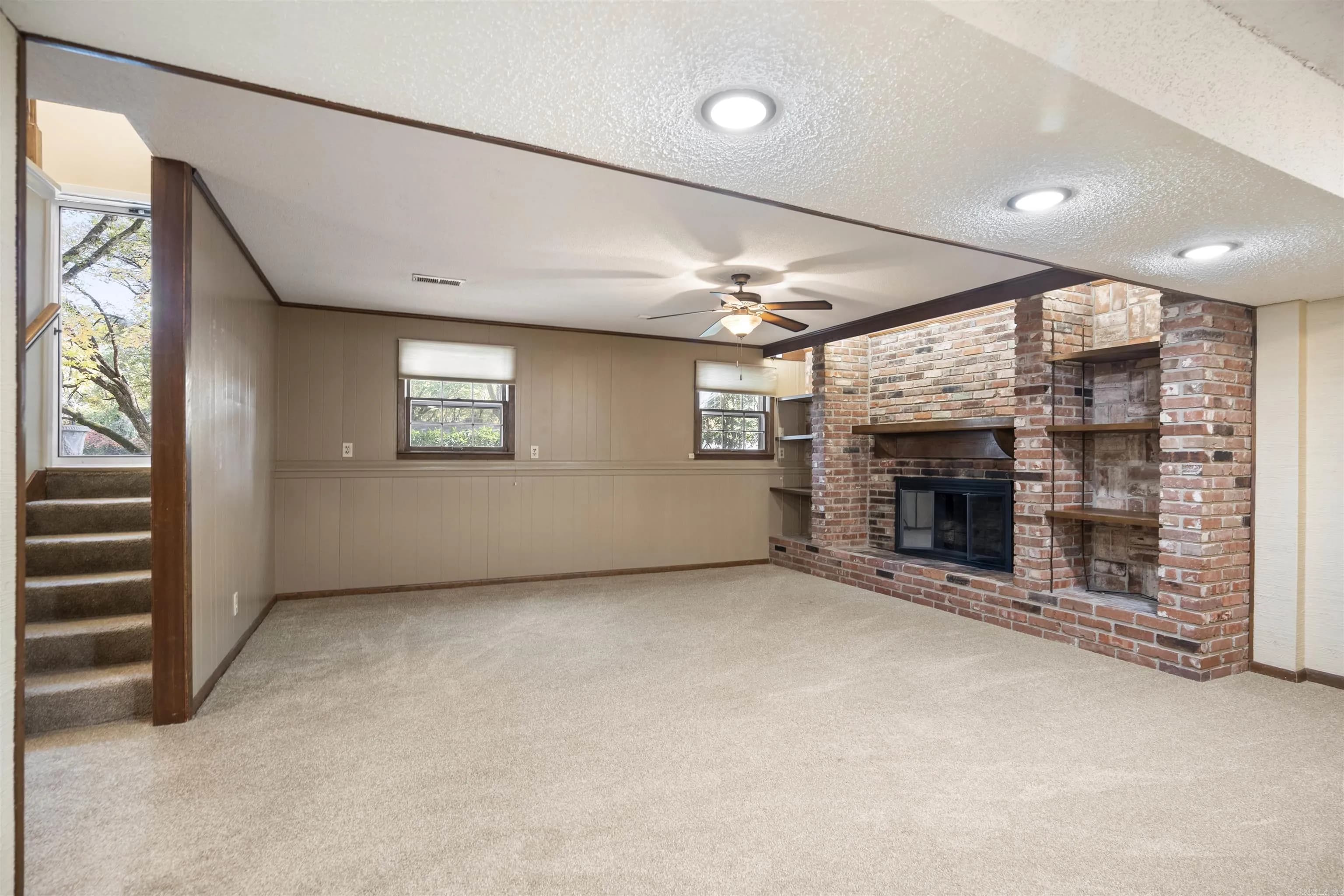 Property at 2205  Shoshoni - Image 31