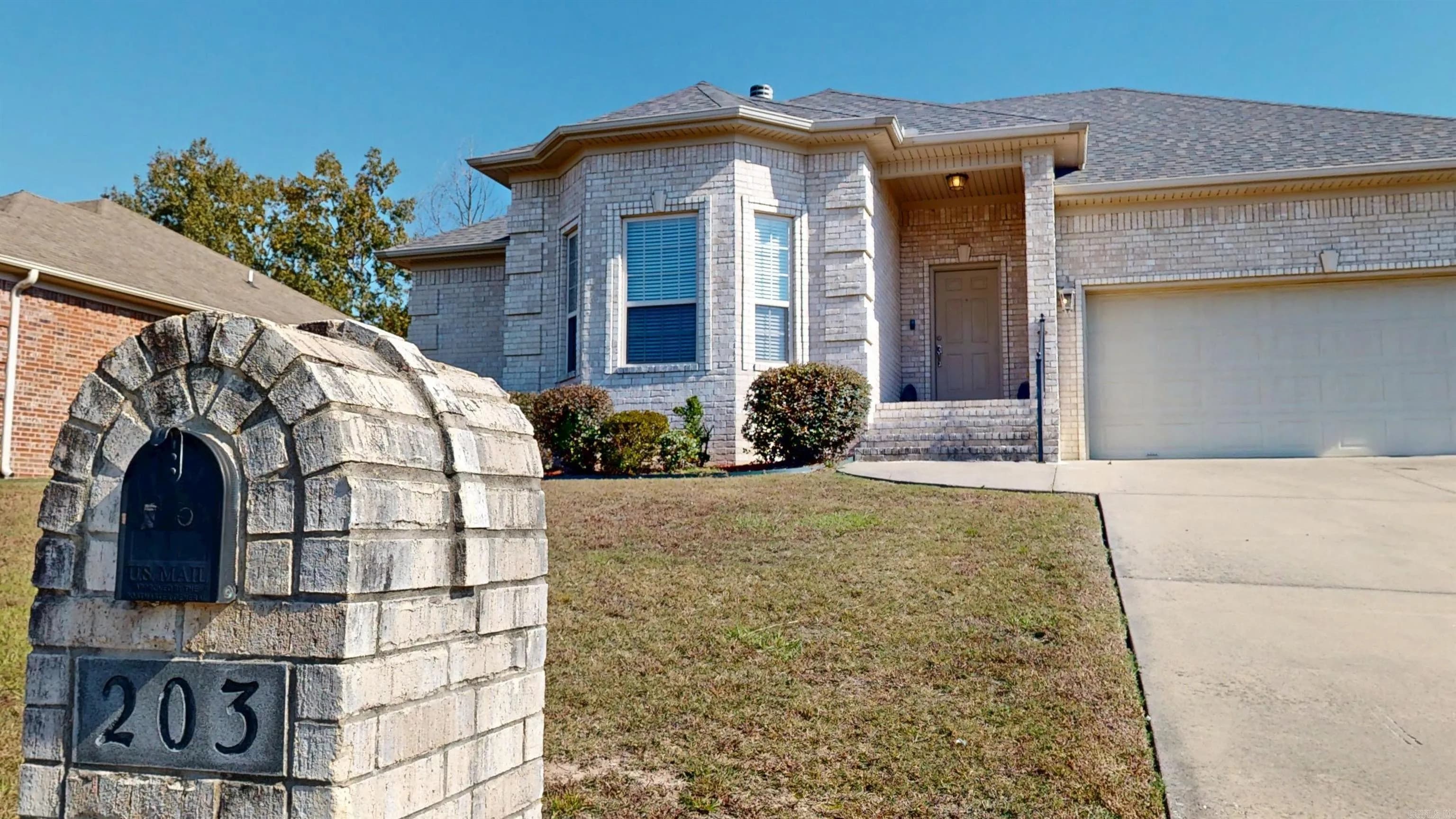 Property at 203  Congressional - Image 50