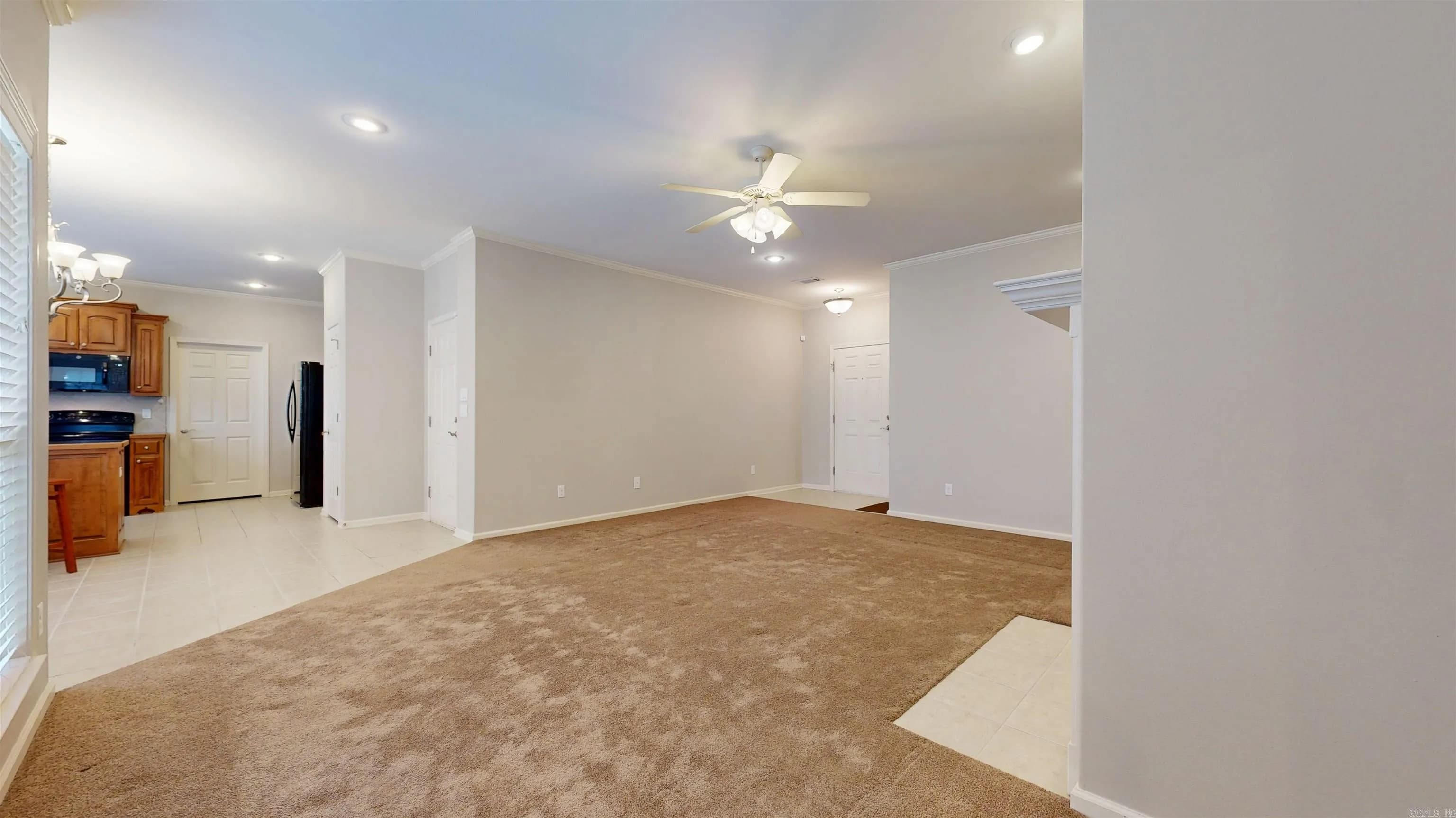 Property at 203  Congressional - Image 30