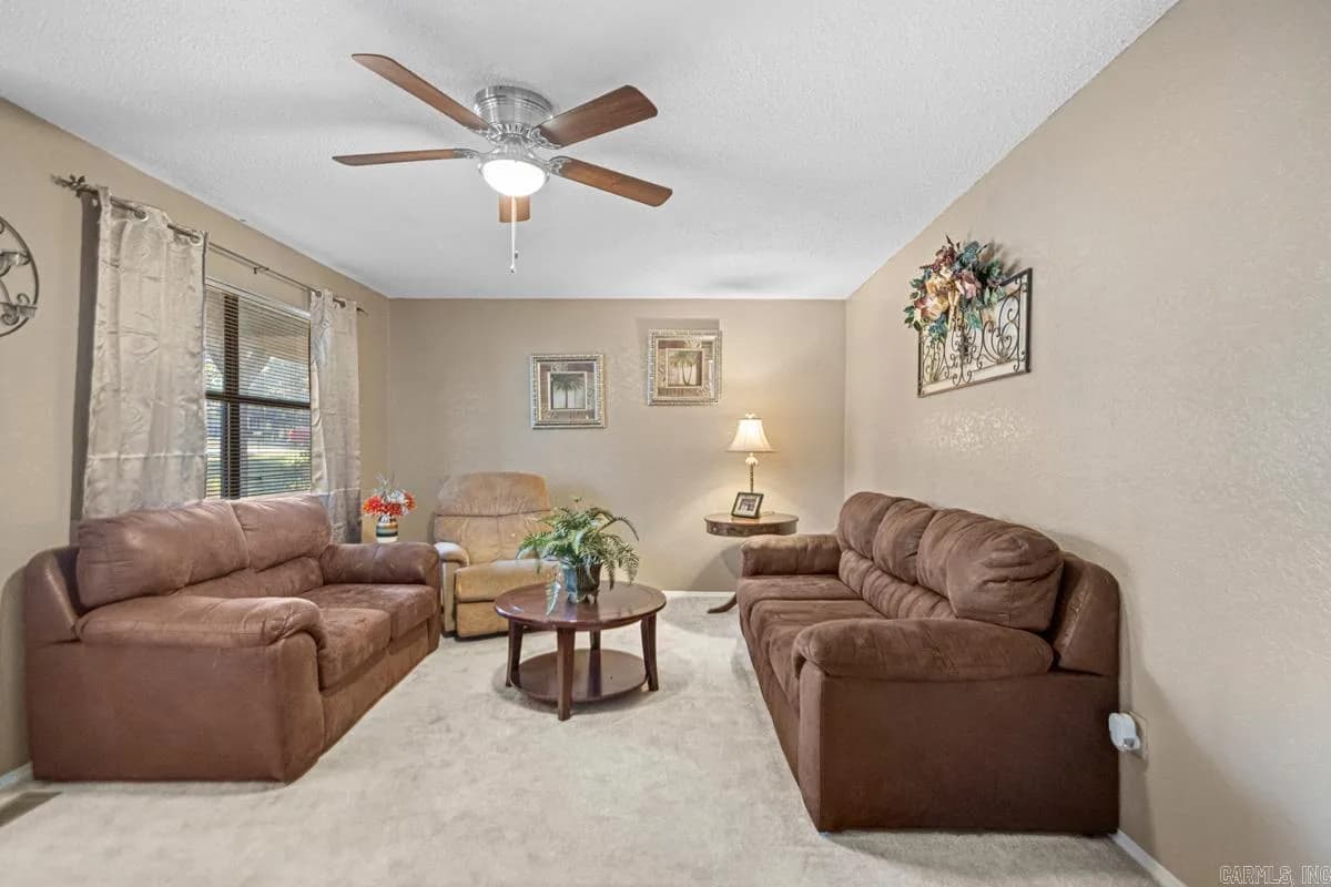 Property at 594  Joyce drive - Image 8