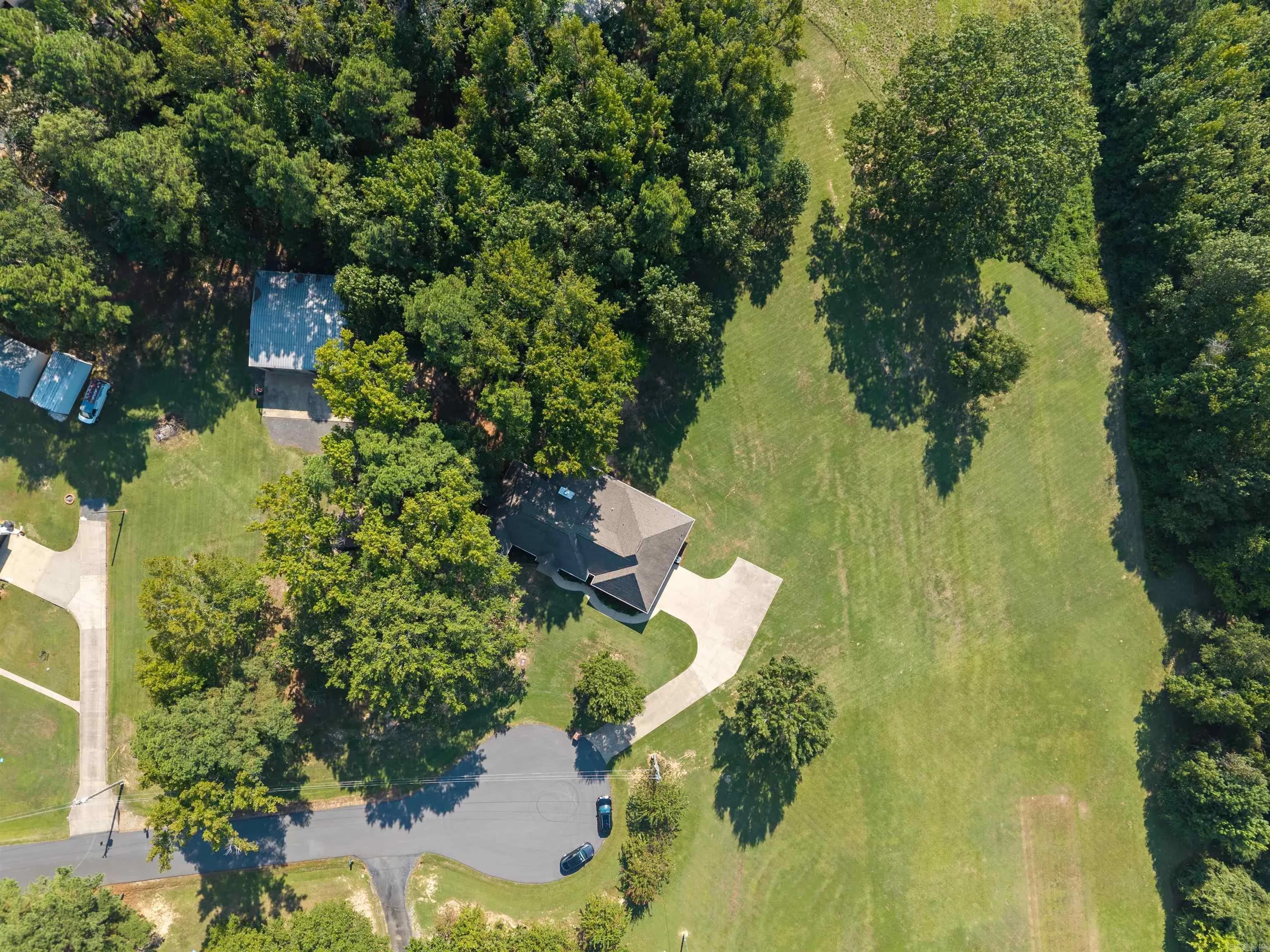 Property at 75  Chickadee cove - Image 42