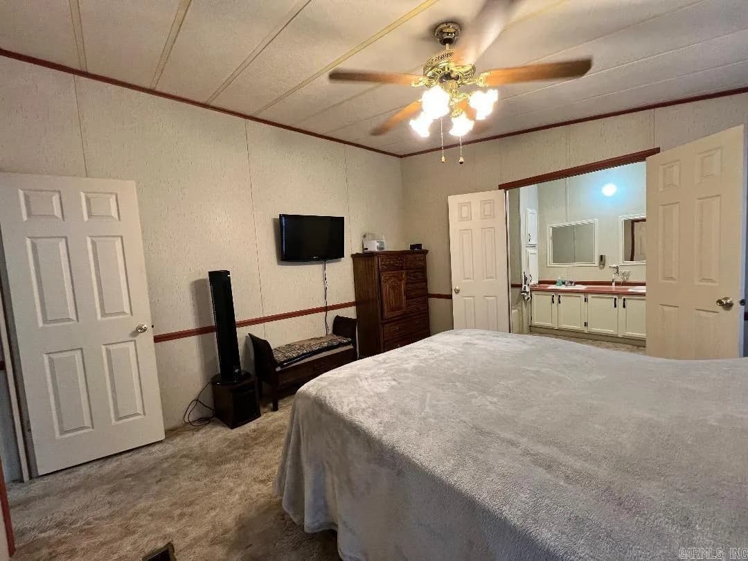 Property at 1658  Avalon - Image 48