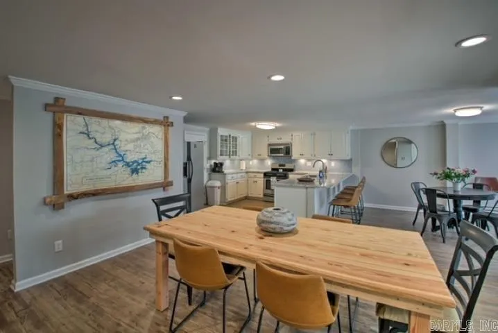 Property at 228  Houston - Image 24