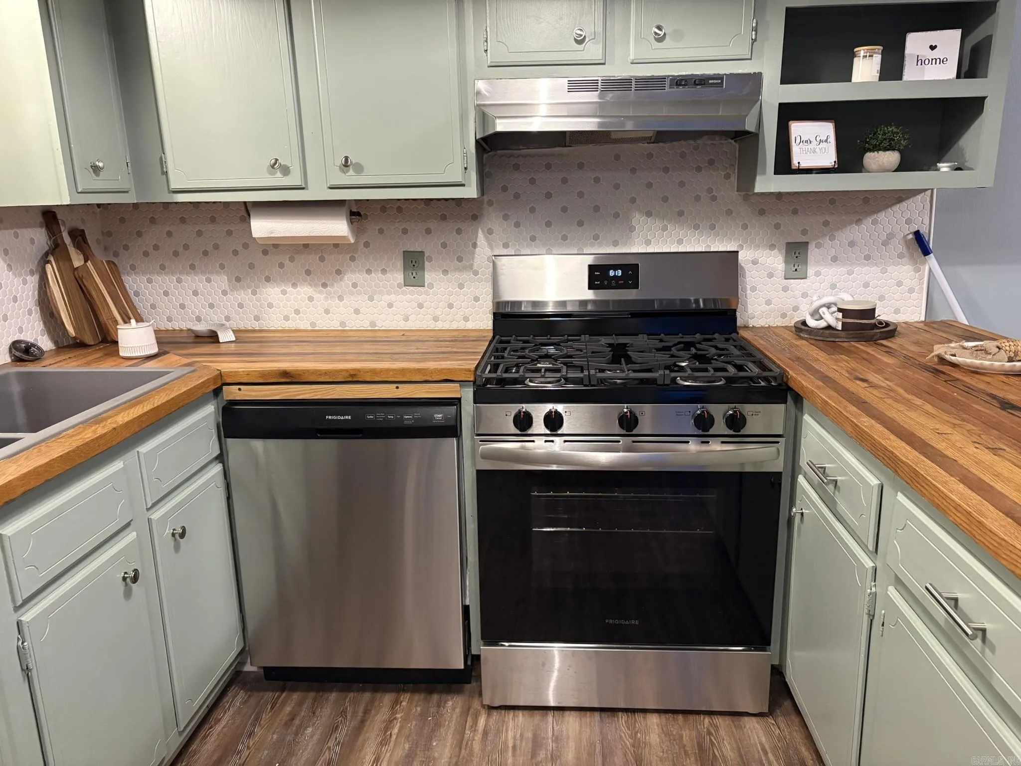 Property at 502 E Clinton street - Image 17