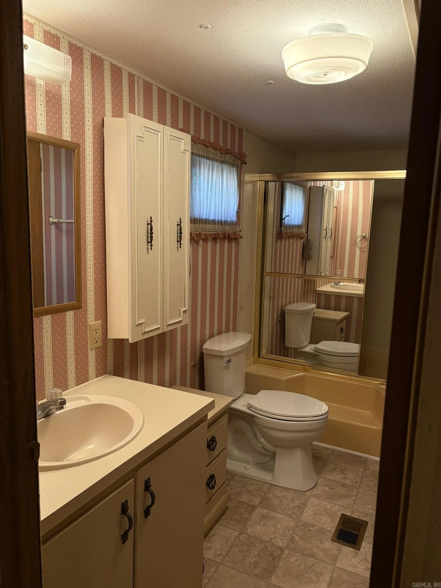 Property at 5  Sun valley - Image 20