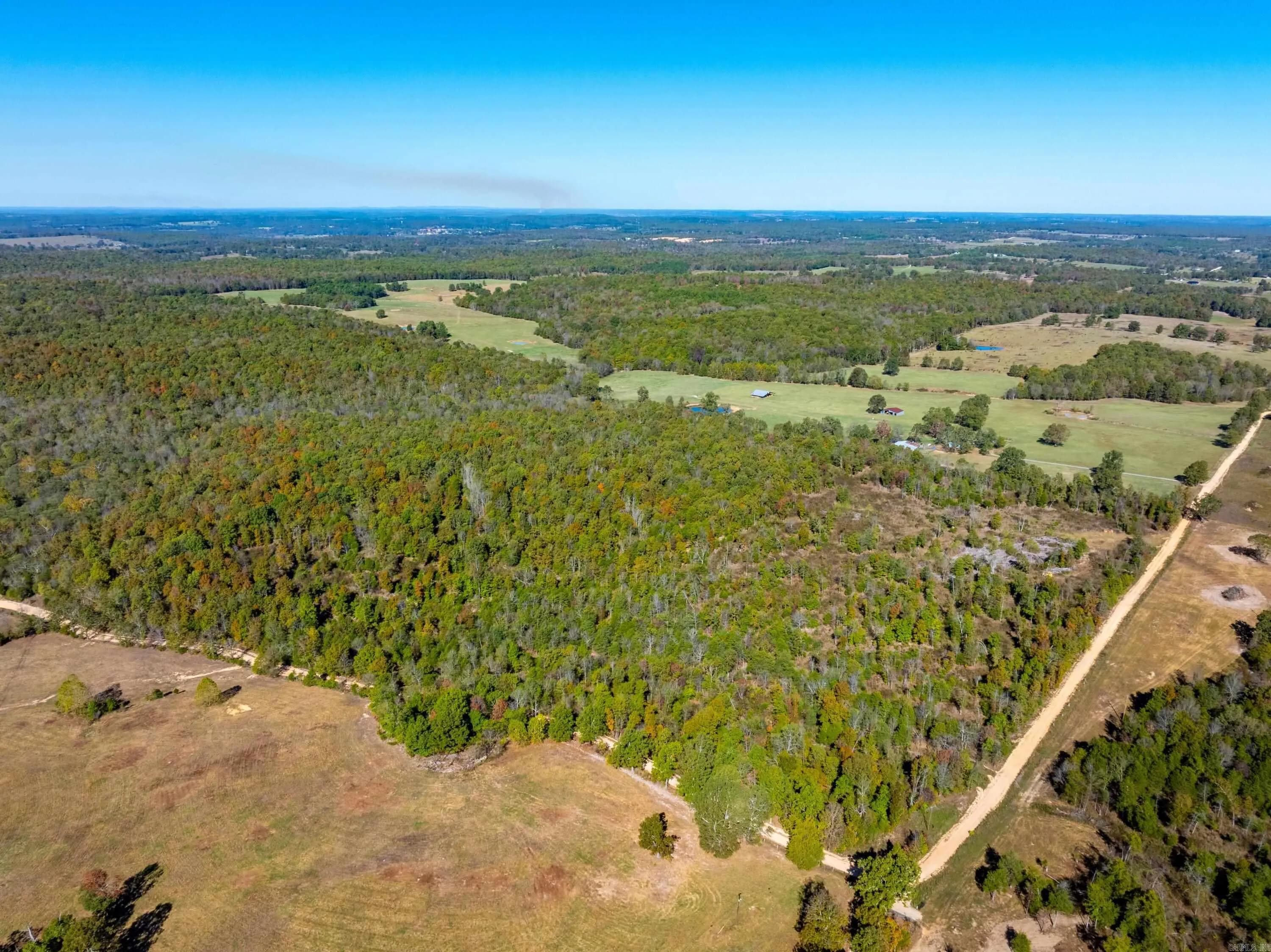 Property at 717  Green valley ln - Image 15