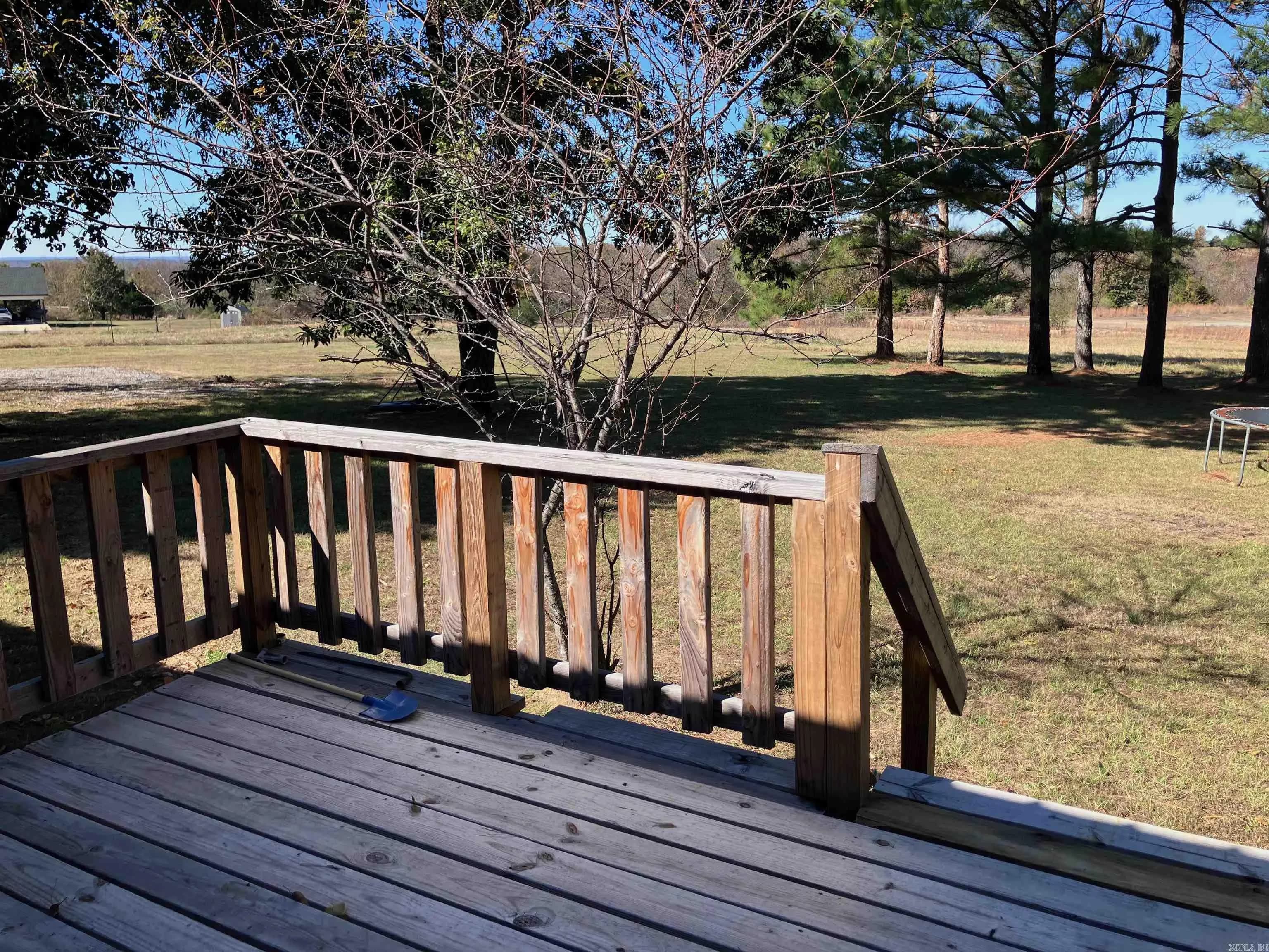 Property at 200  Cloyes - Image 16