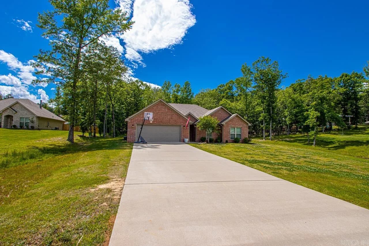 Property at 464  Reuben - Image 5
