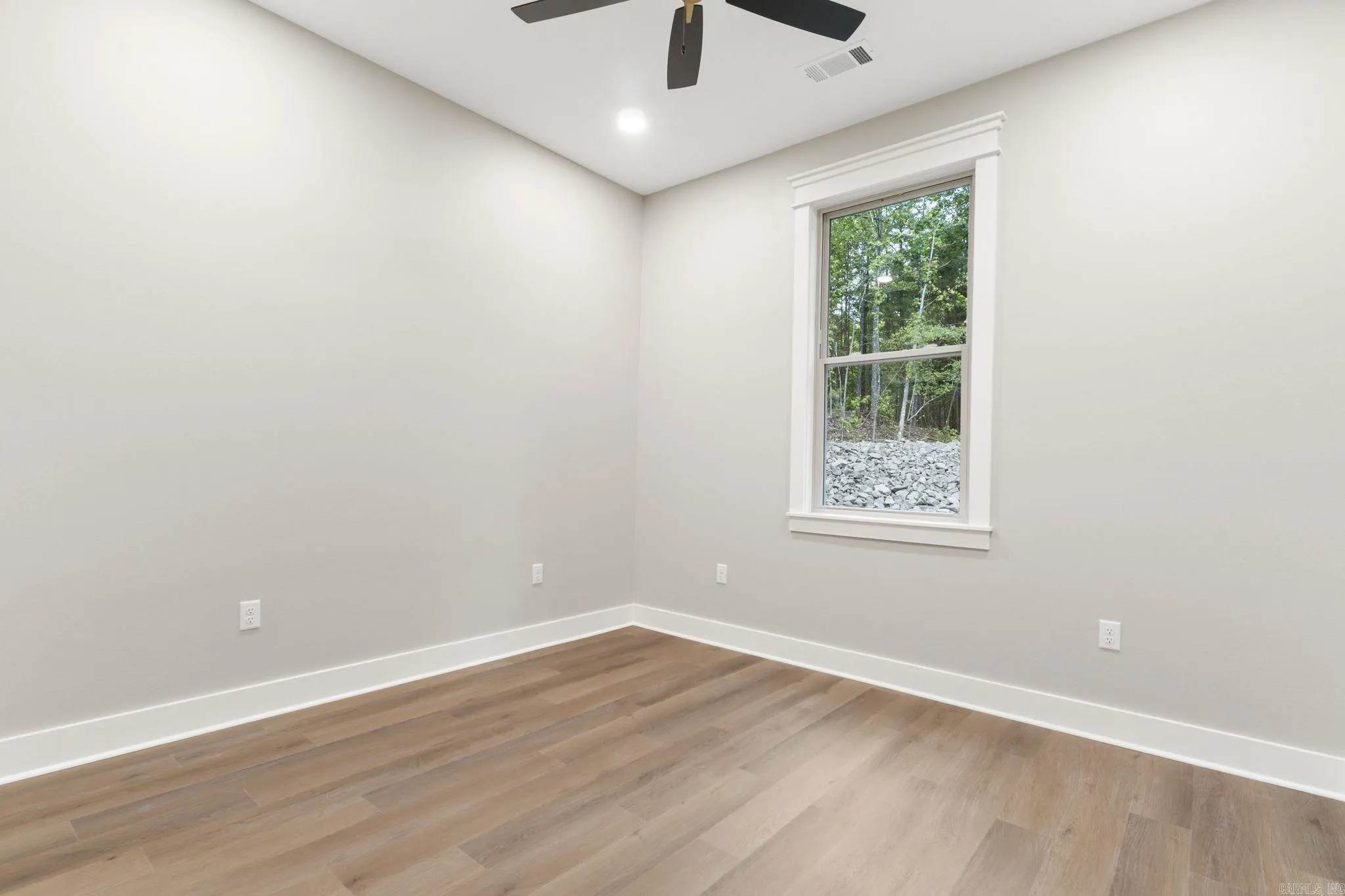 Property at 24  Brilliante - Image 34