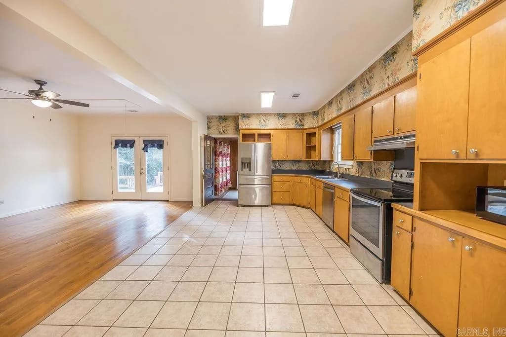 Property at 2105 E Main st - Image 11