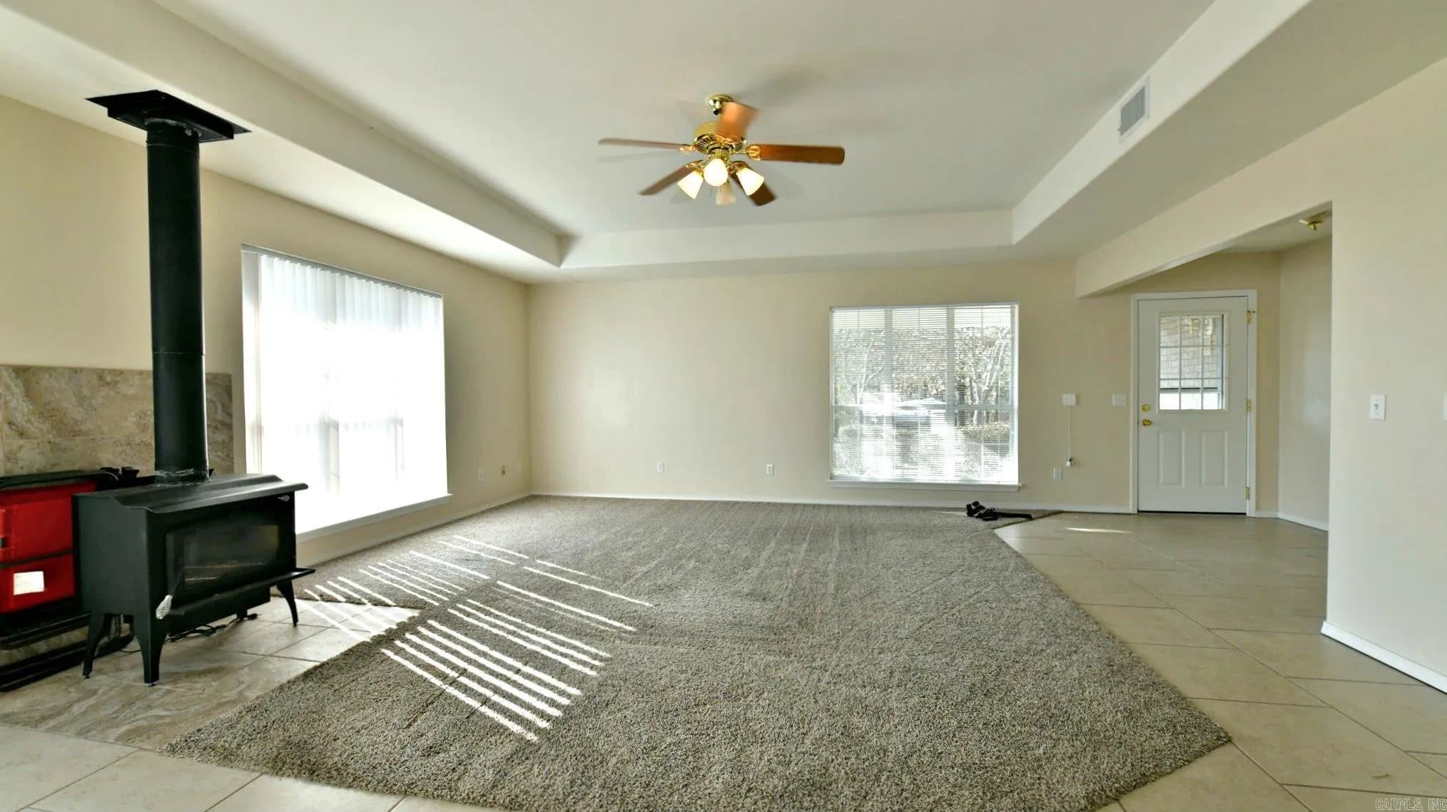 Property at 105  Dogwood - Image 8