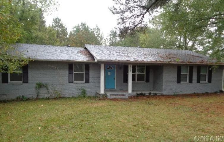Property at 404 S J p wright - Image 1