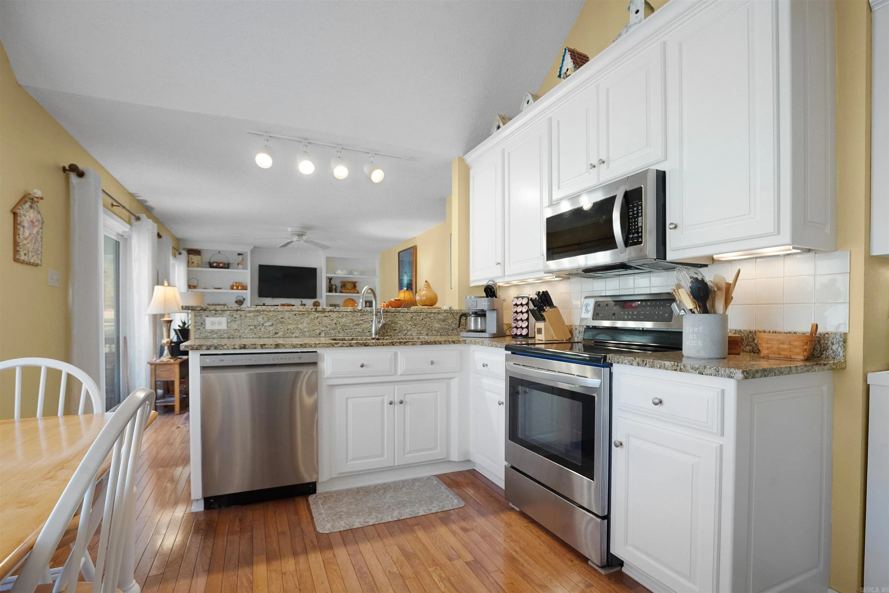 Property at 131  Firestone - Image 25