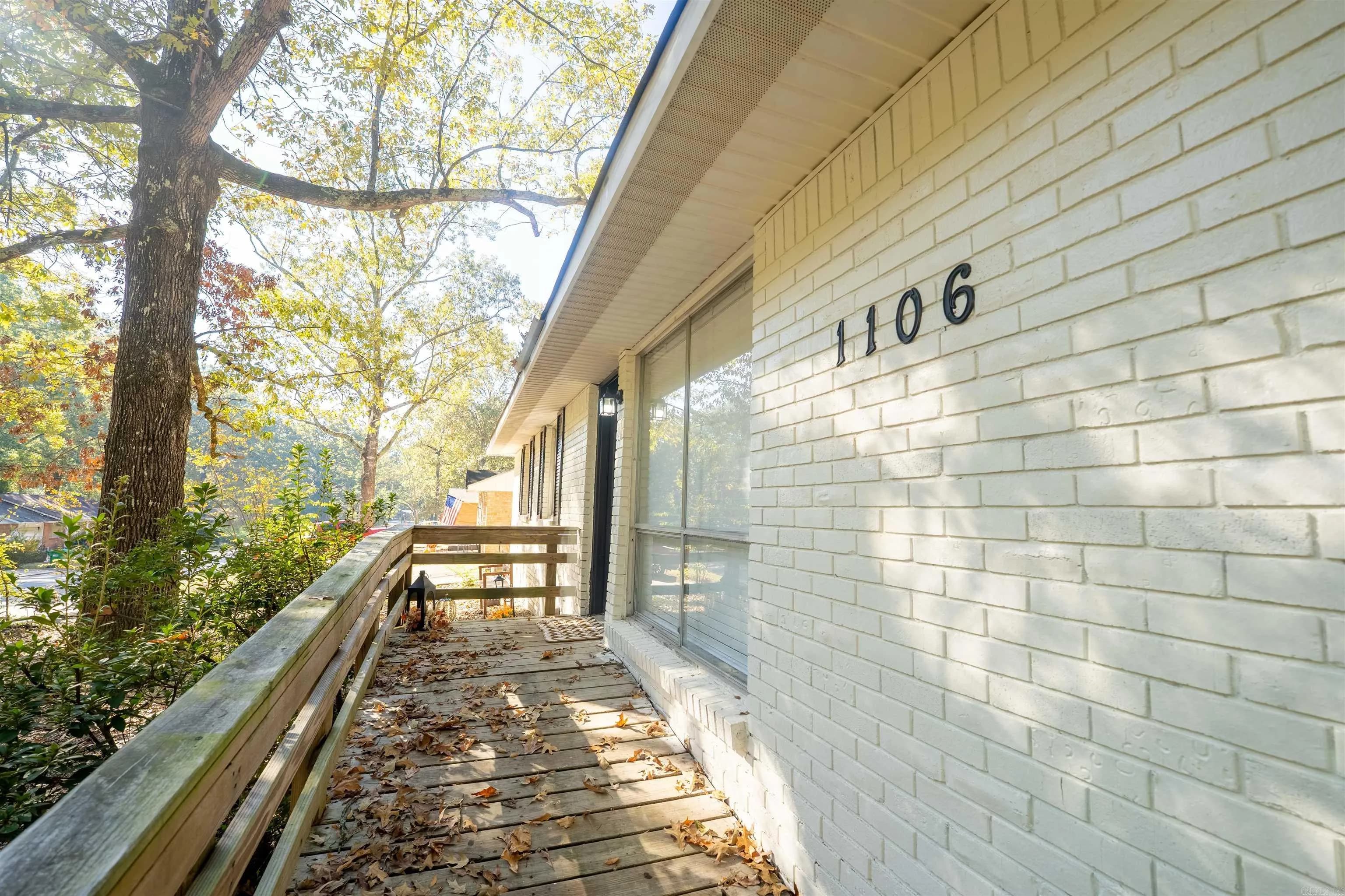 Property at 1106  Edgehill - Image 2