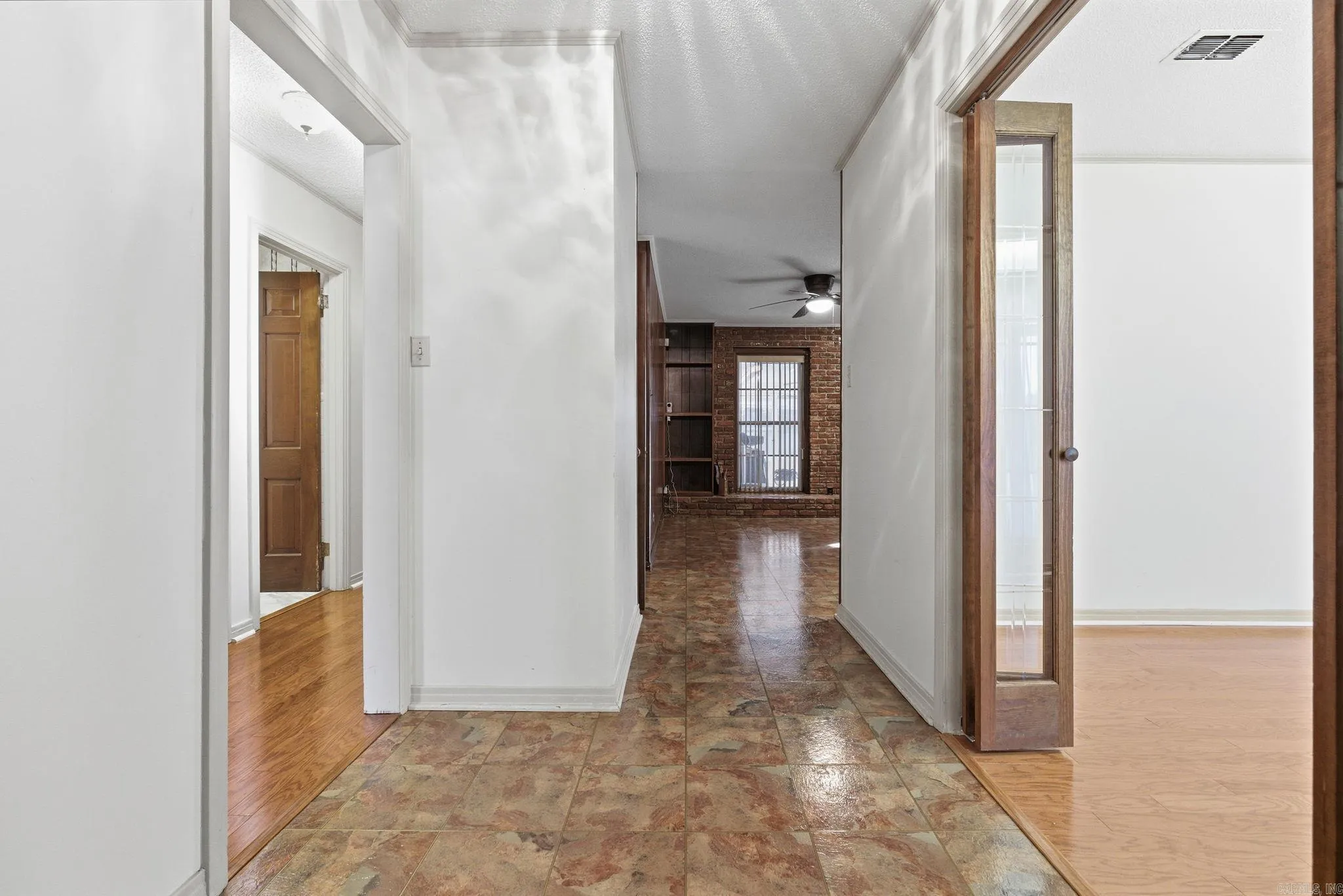 Property at 2002 W 42nd ave - Image 10