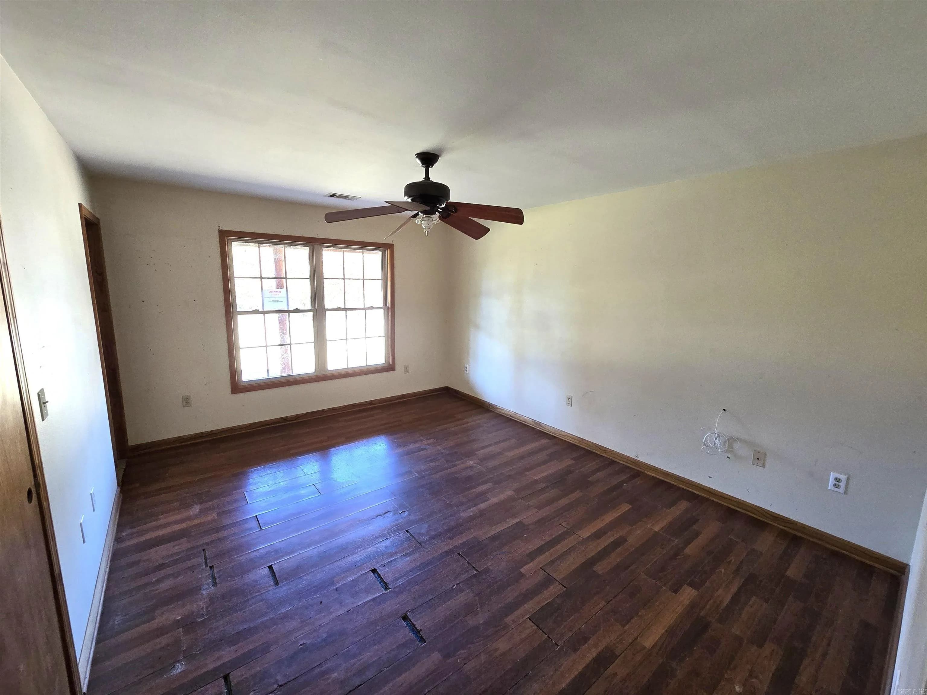 Property at 371  Mountain trail - Image 24
