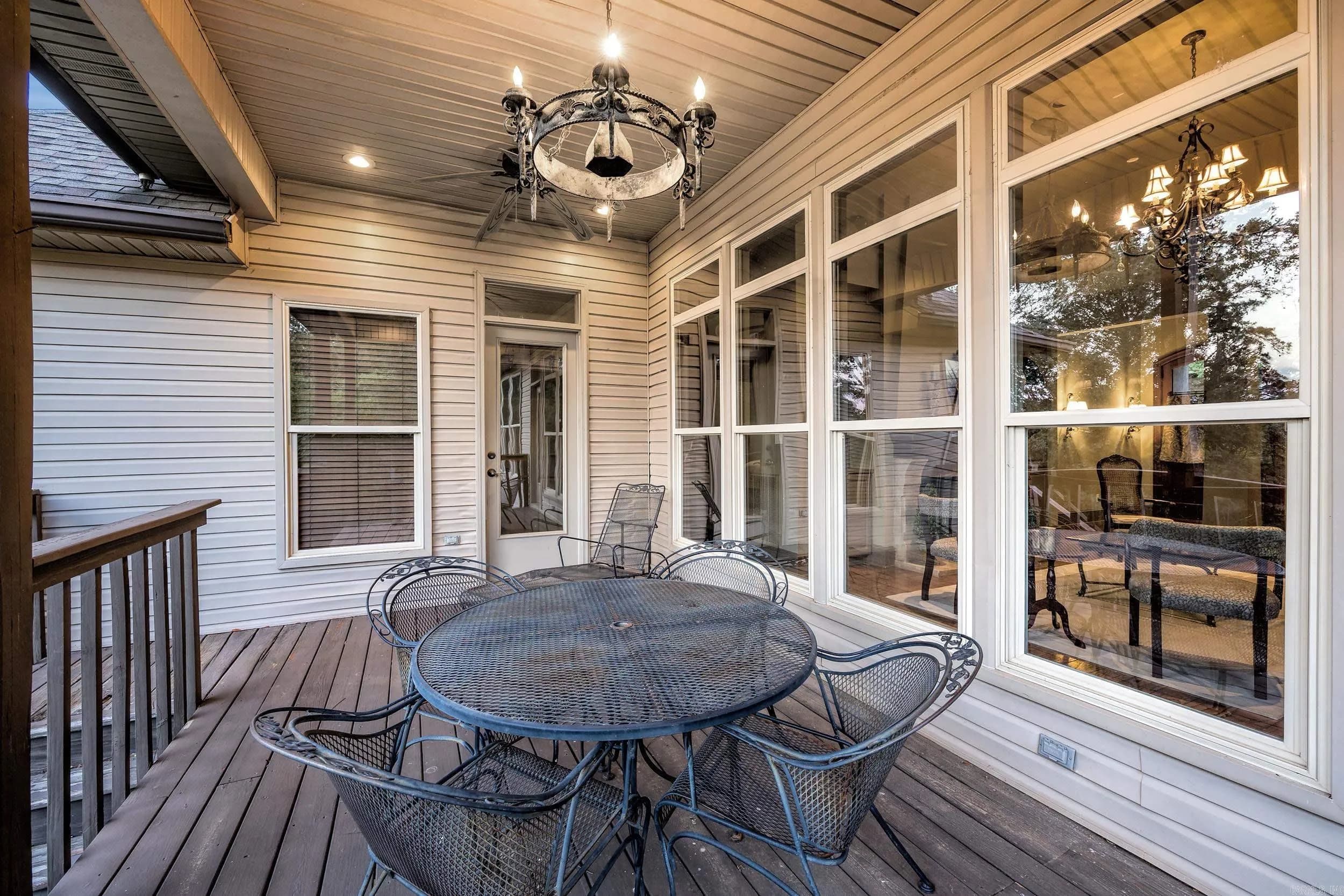 Property at 12  Cobblestone - Image 35