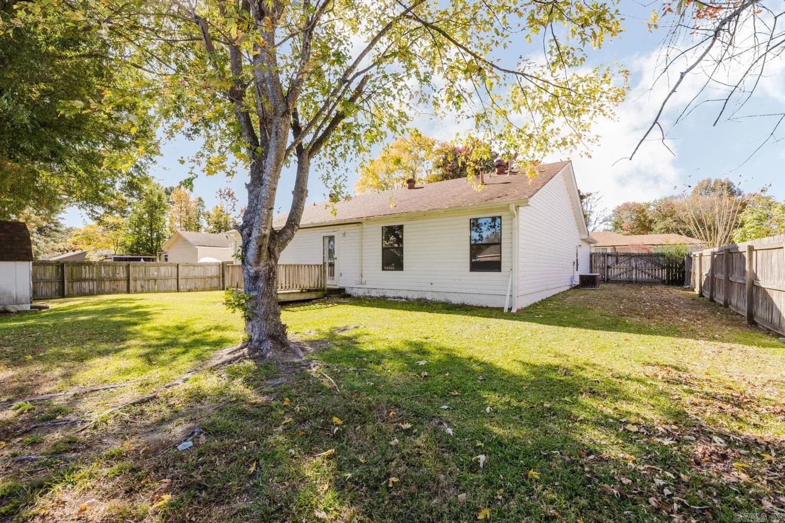 Property at 2918  Forest - Image 36