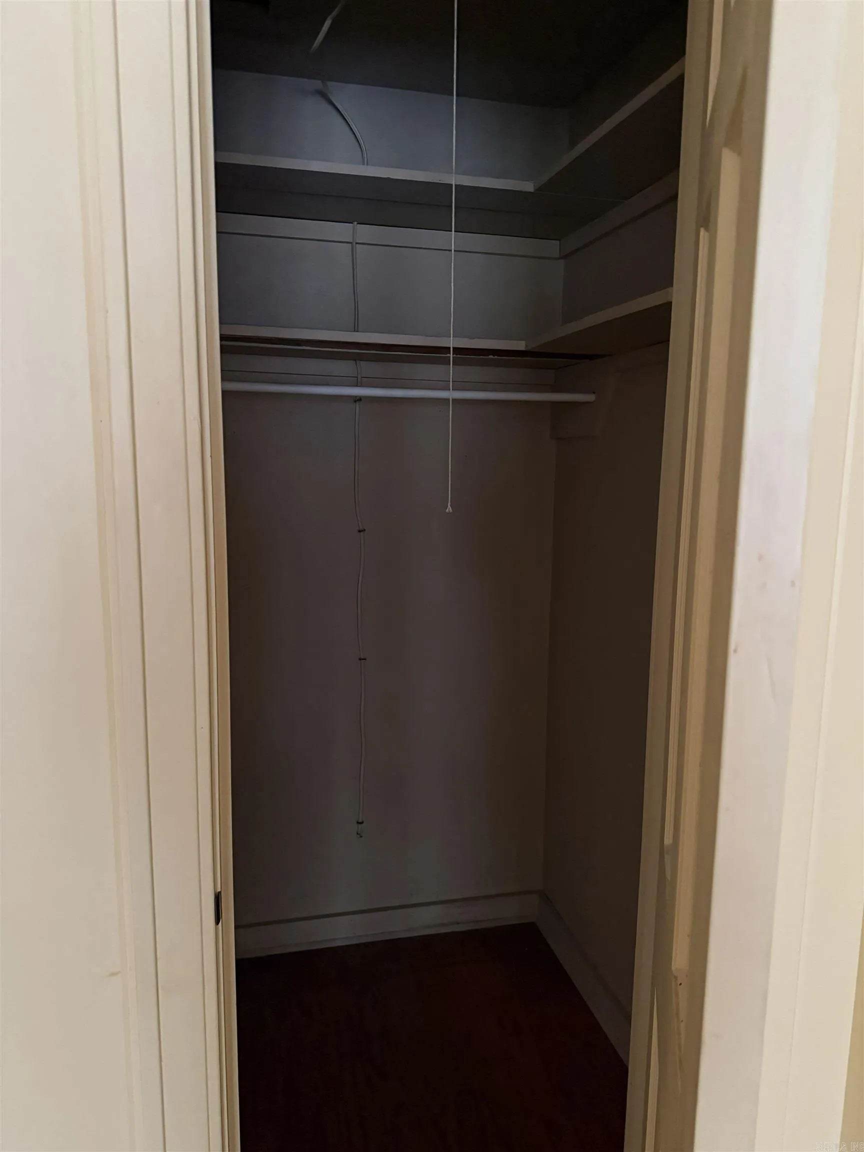 Property at 403 W Union - Image 10