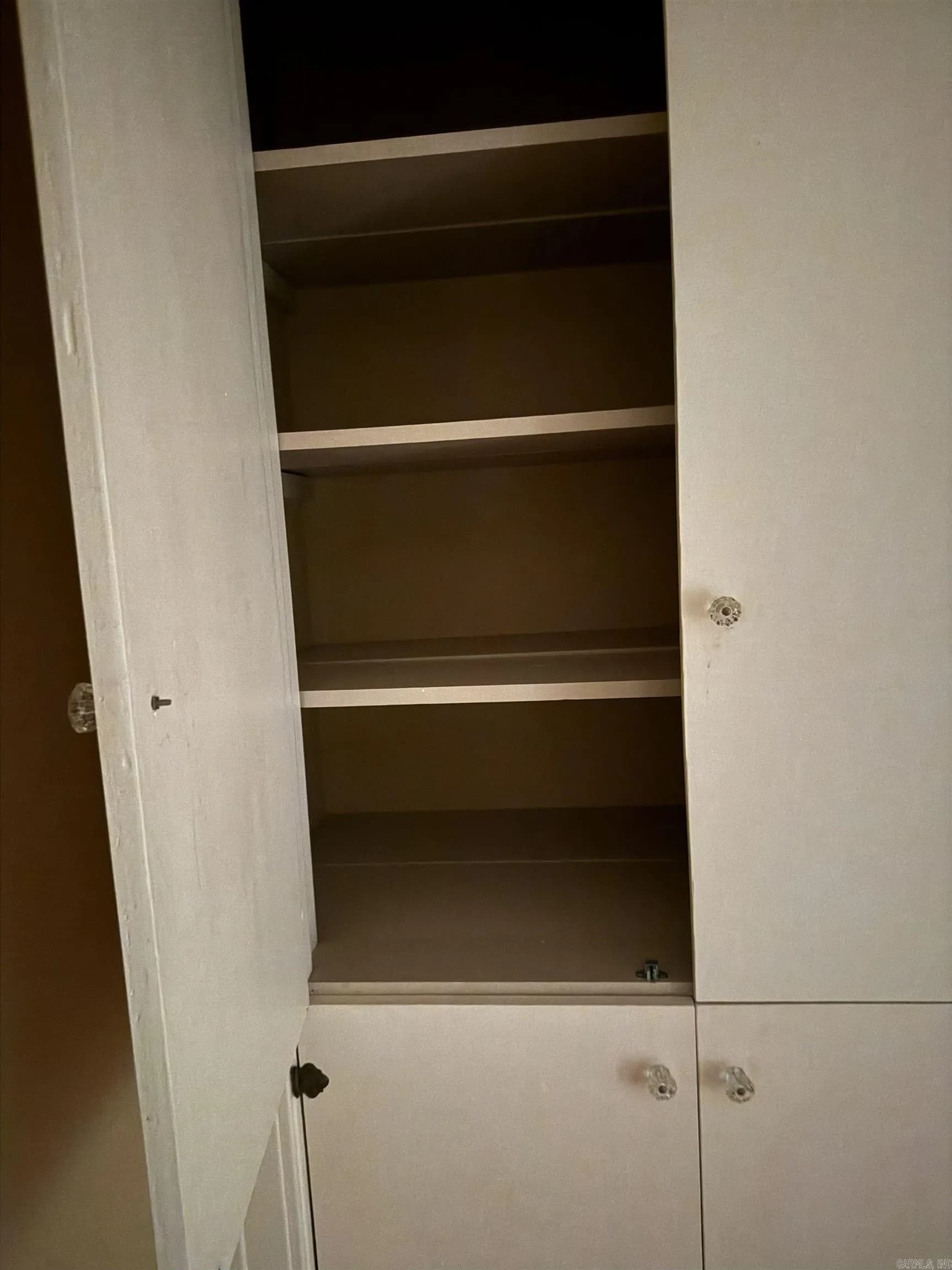Property at 403 W Union - Image 7