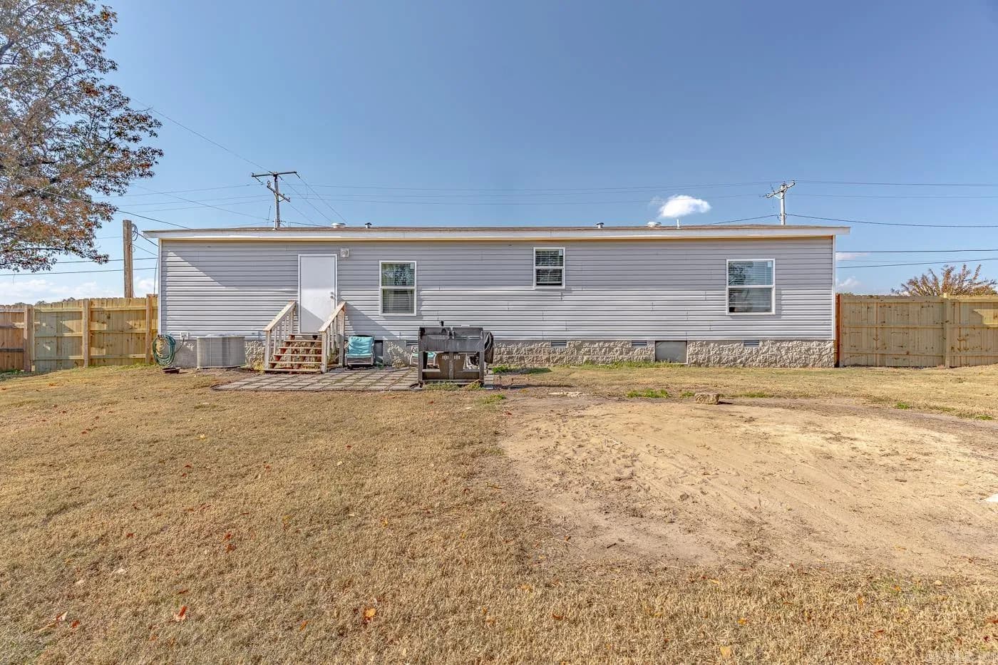 Property at 1111 SE Front st - Image 29