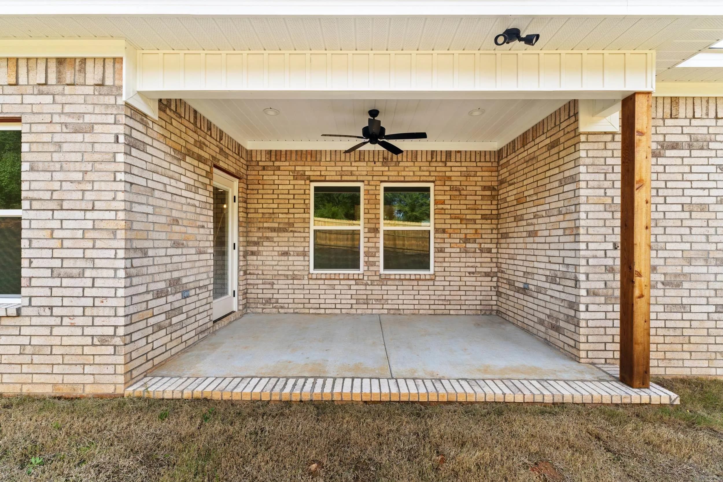 Property at 81  Lewis - Image 15