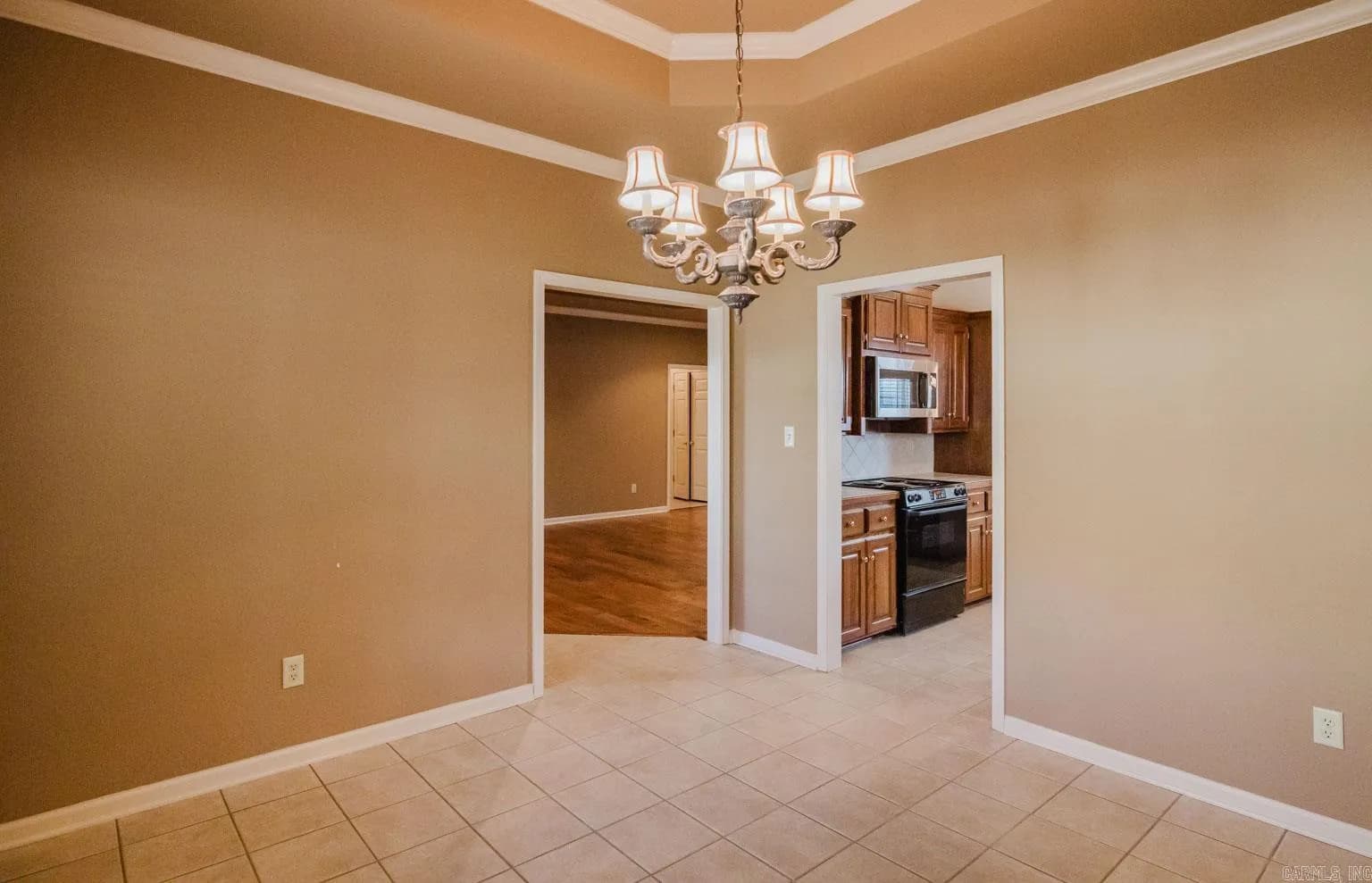 Property at 4012  Mockingbird - Image 11