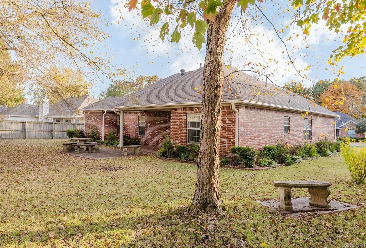 Property at 4012  Mockingbird - Image 35