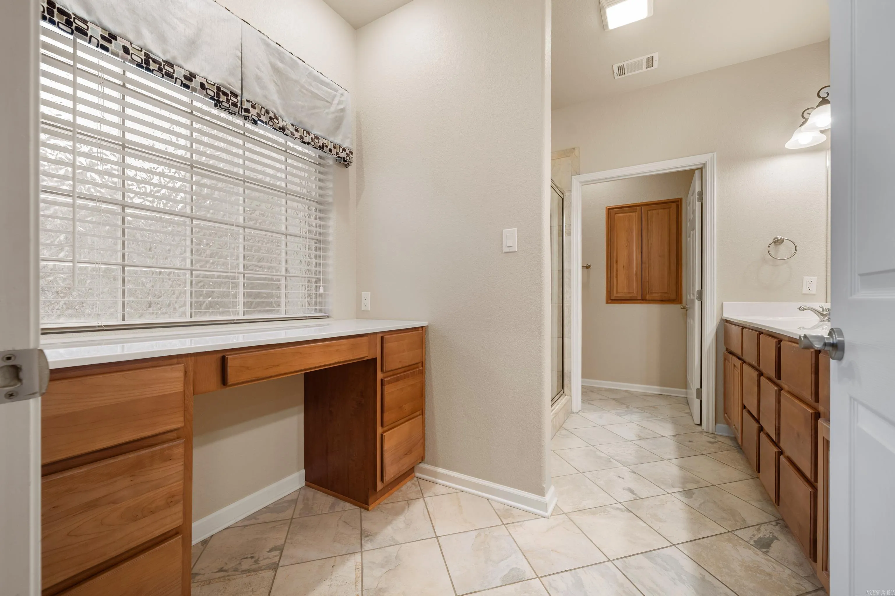 Property at 140  Forest lakes - Image 25