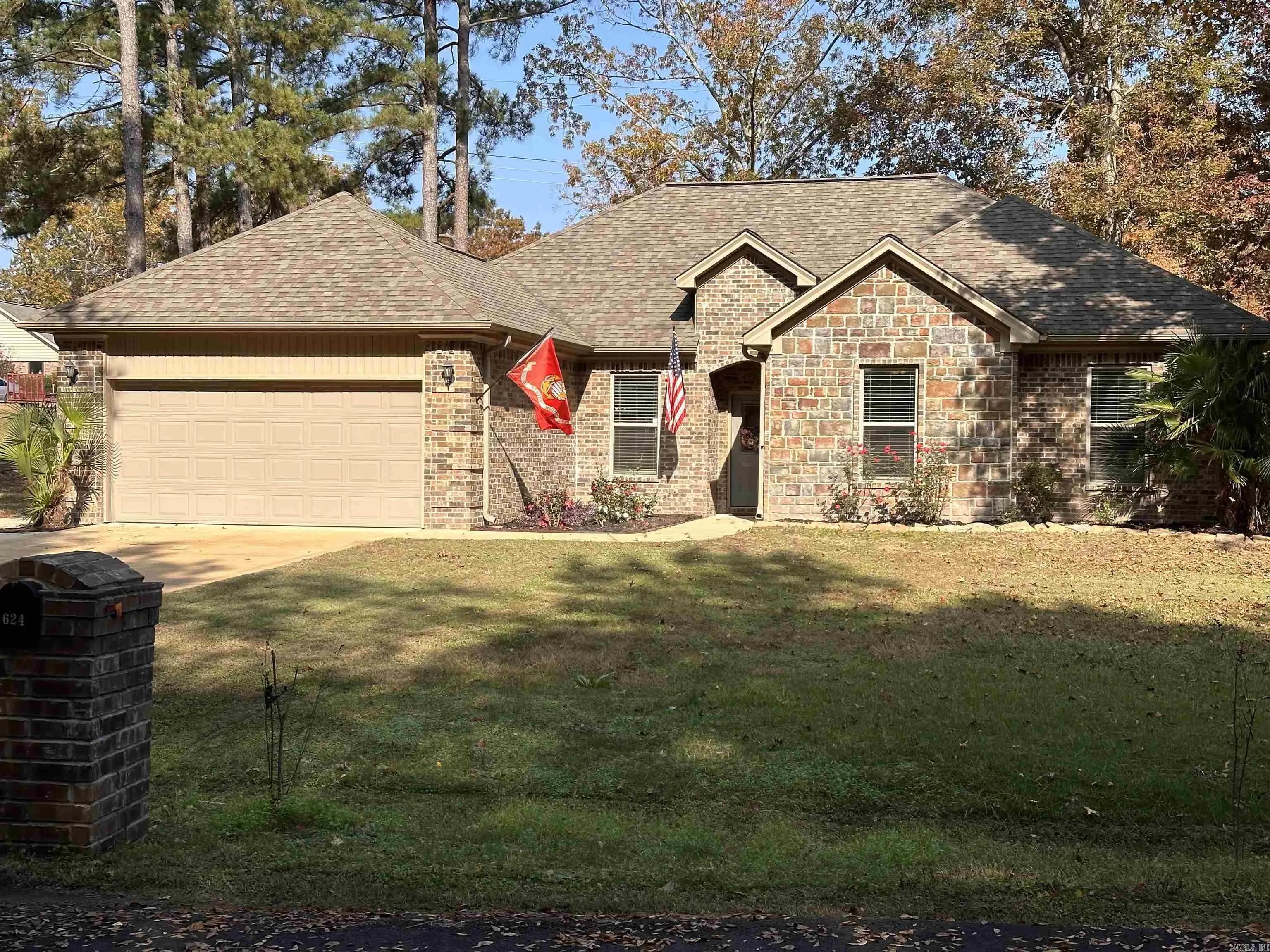 Property at 624  Royal oak - Image 1